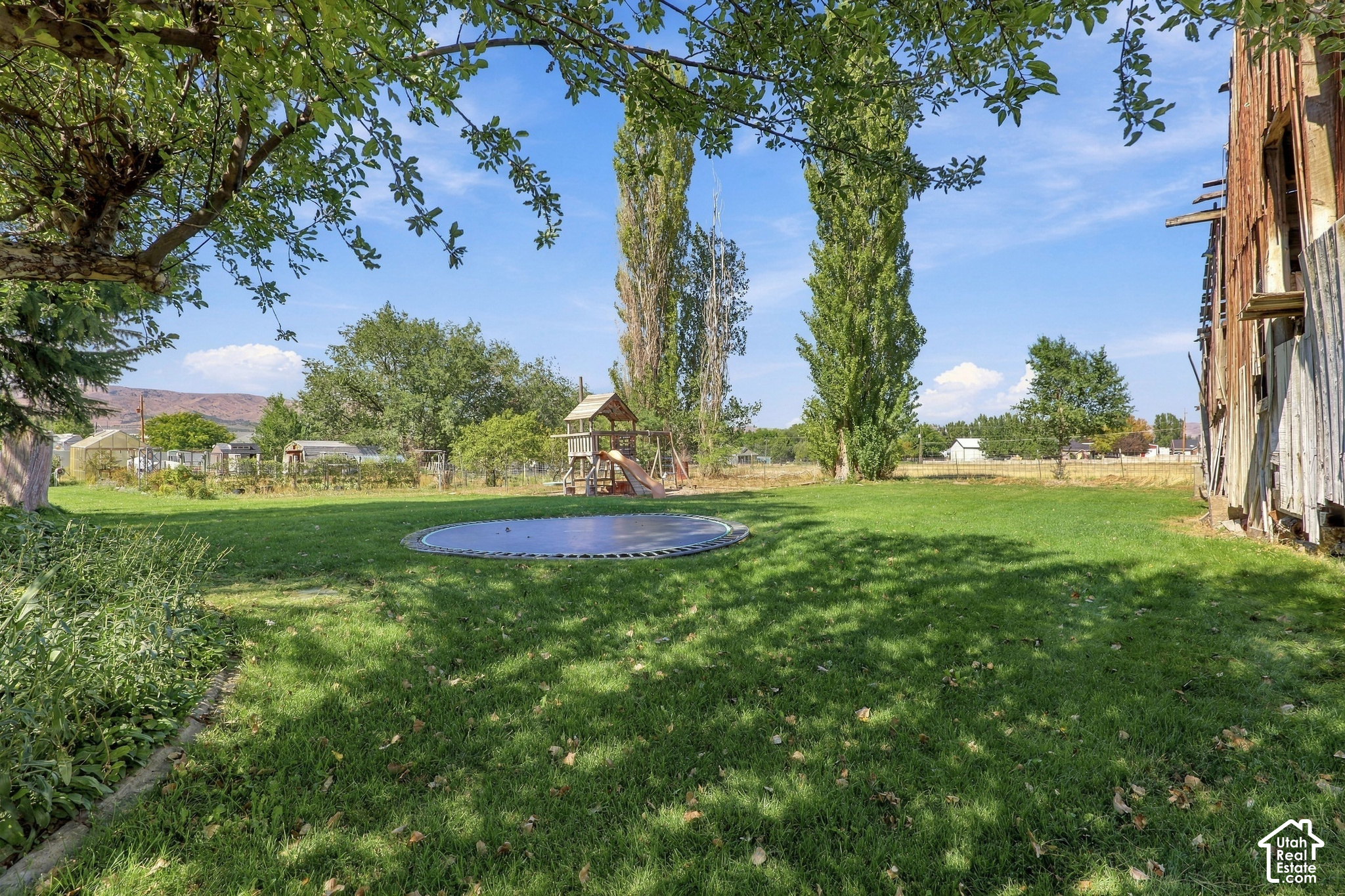 main property photo 46