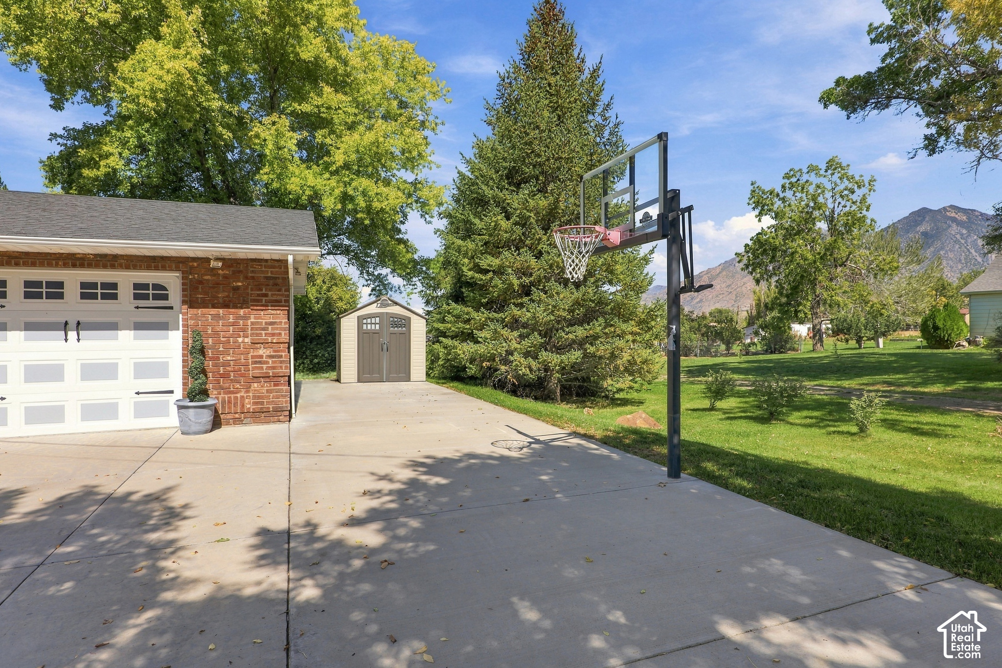main property photo 56