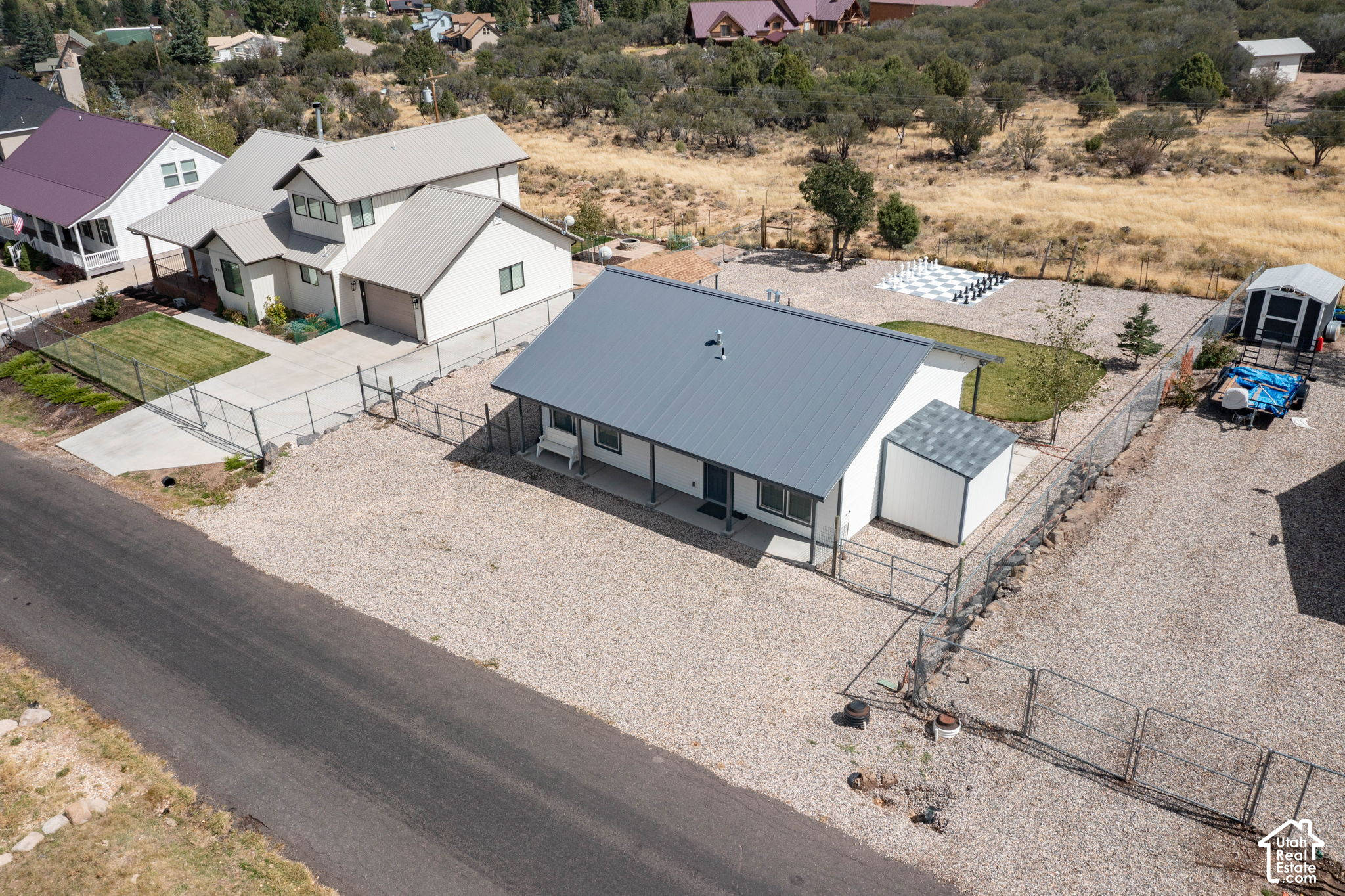 main property photo 38
