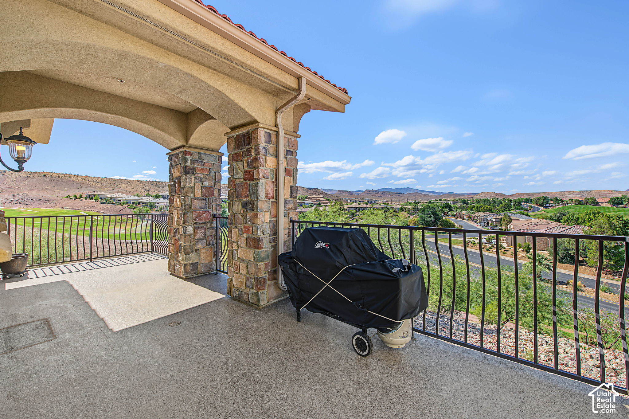 main property photo 46