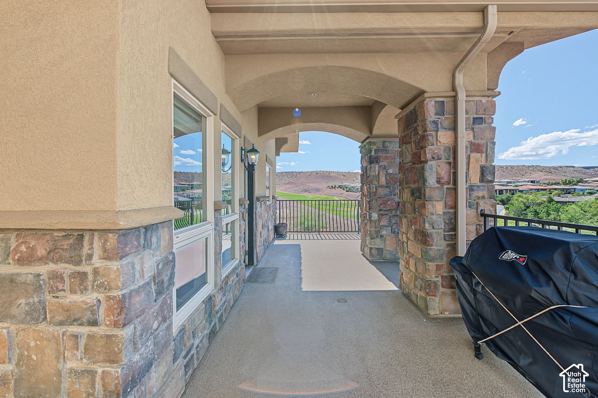 main property photo 47