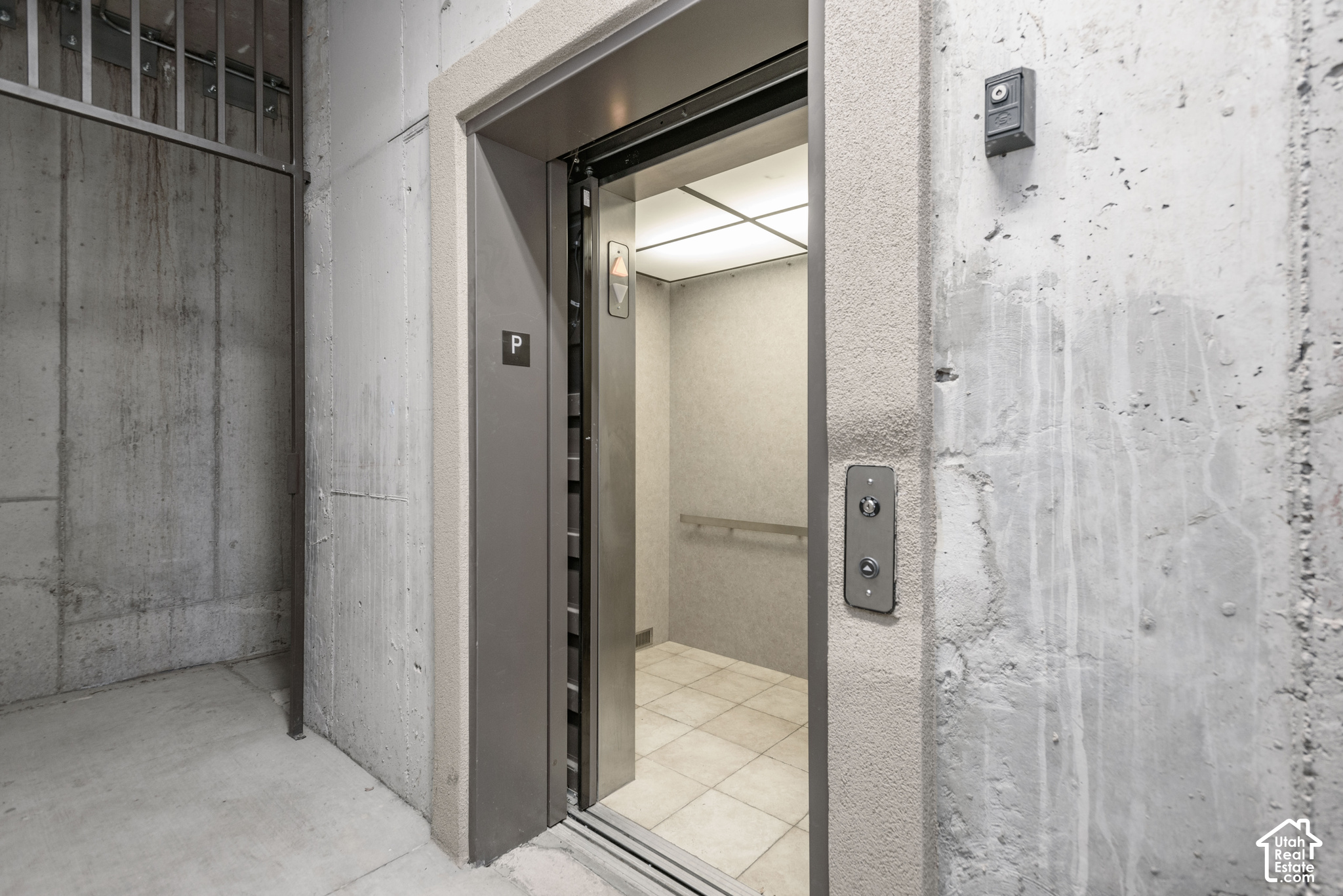 main property photo 54