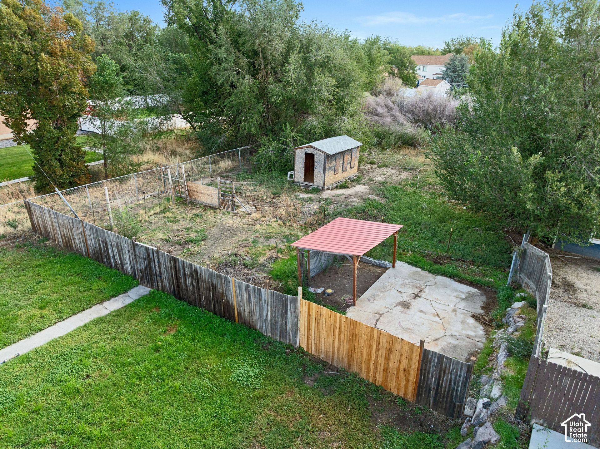 main property photo 21