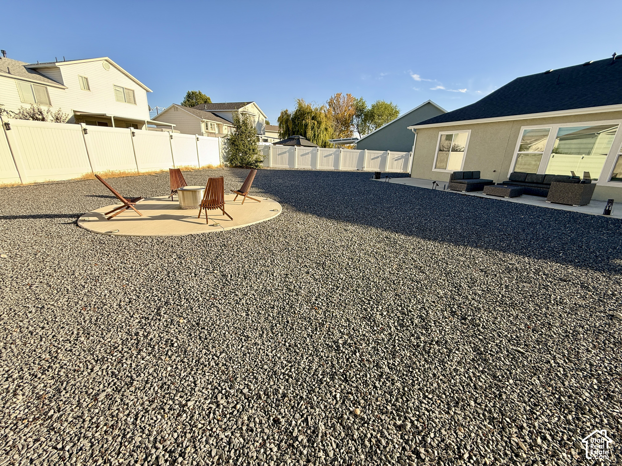 main property photo 60