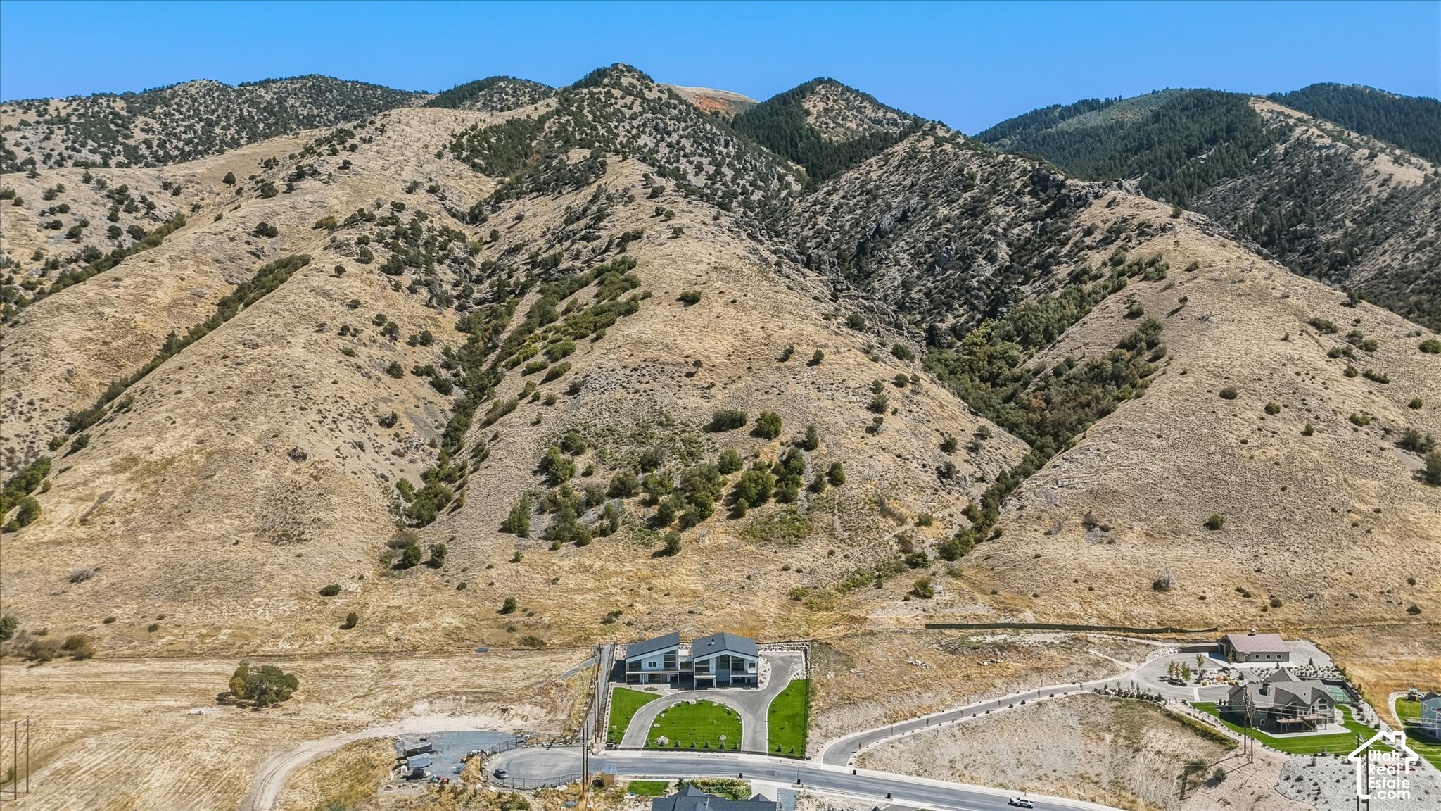 main property photo 82