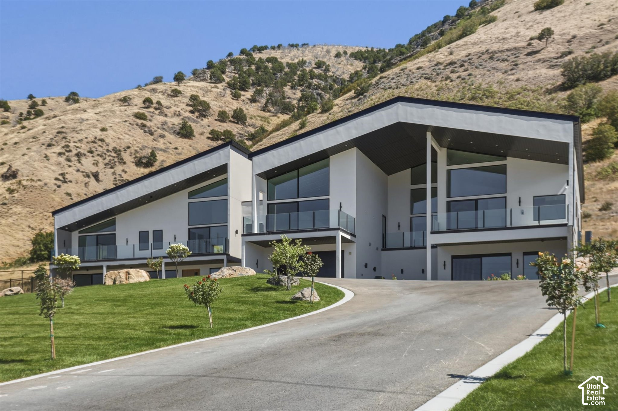 main property photo 86