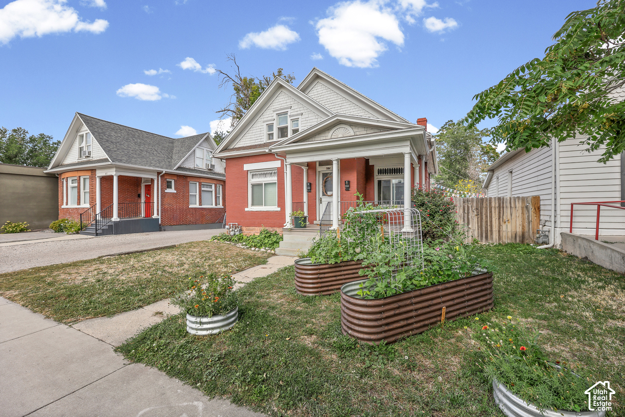 main property photo 23
