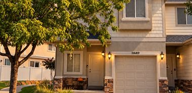 image of property with 4 Bed | 4 Bath | 2,154 Sqft