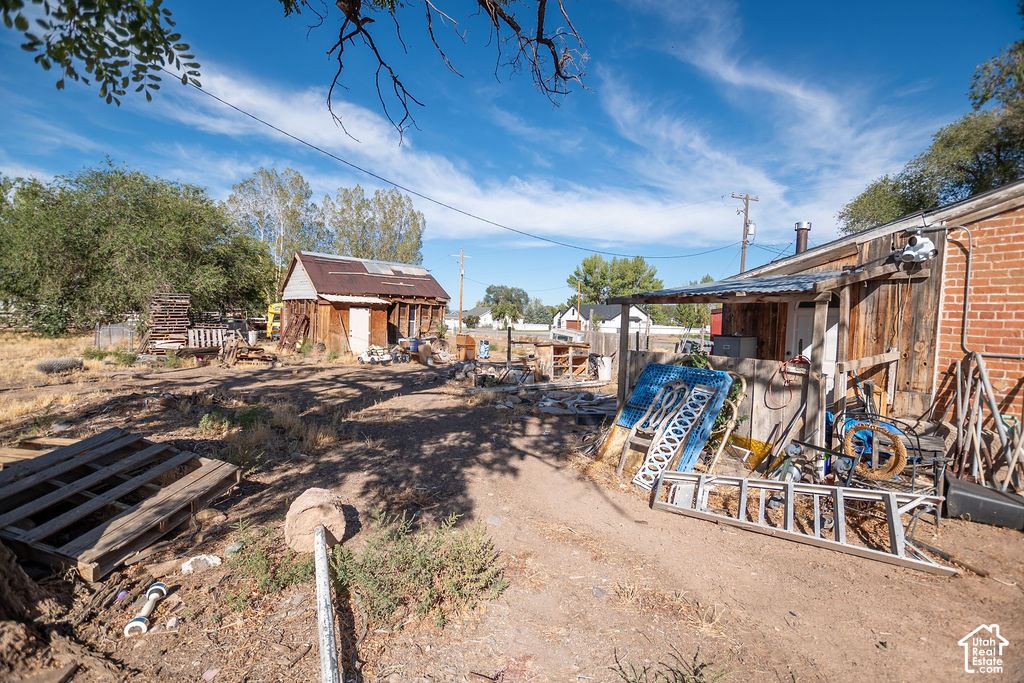 main property photo 13