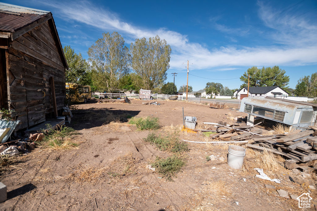 main property photo 18