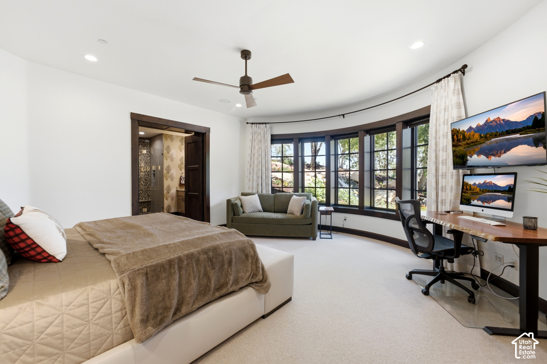 main property photo 60