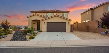 image of property with 4 Bed | 3 Bath | 2,184 Sqft