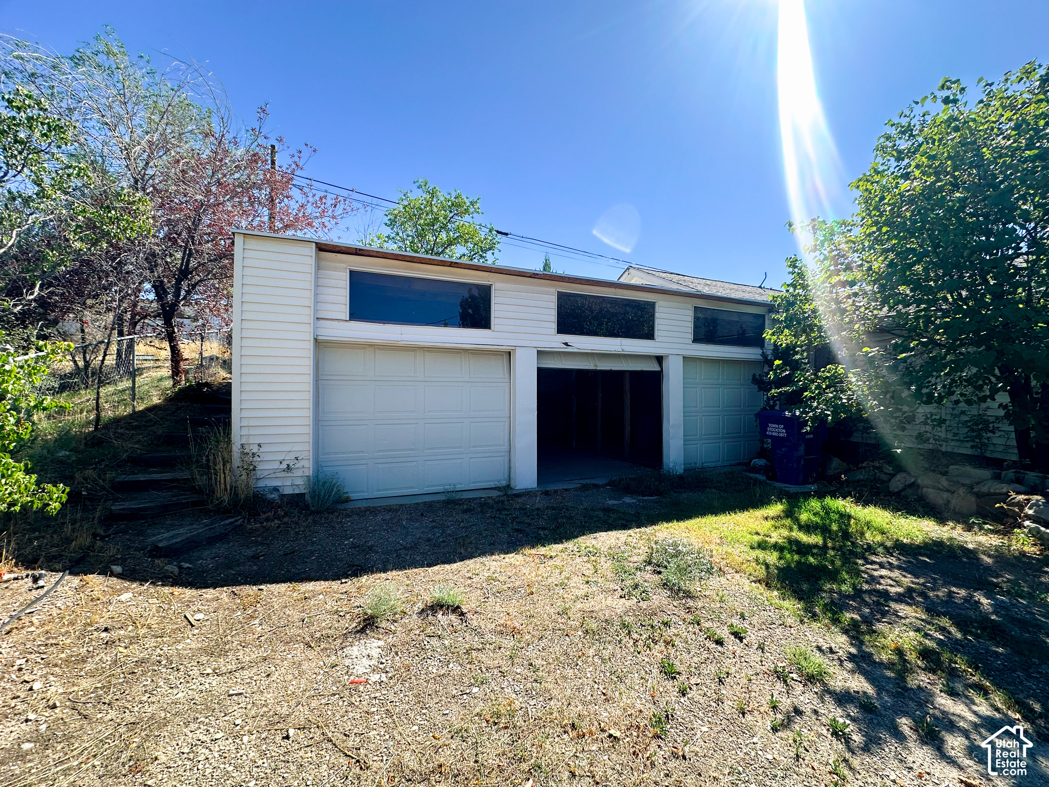 main property photo 60