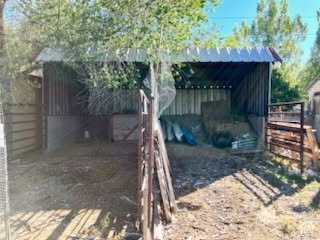 main property photo 35