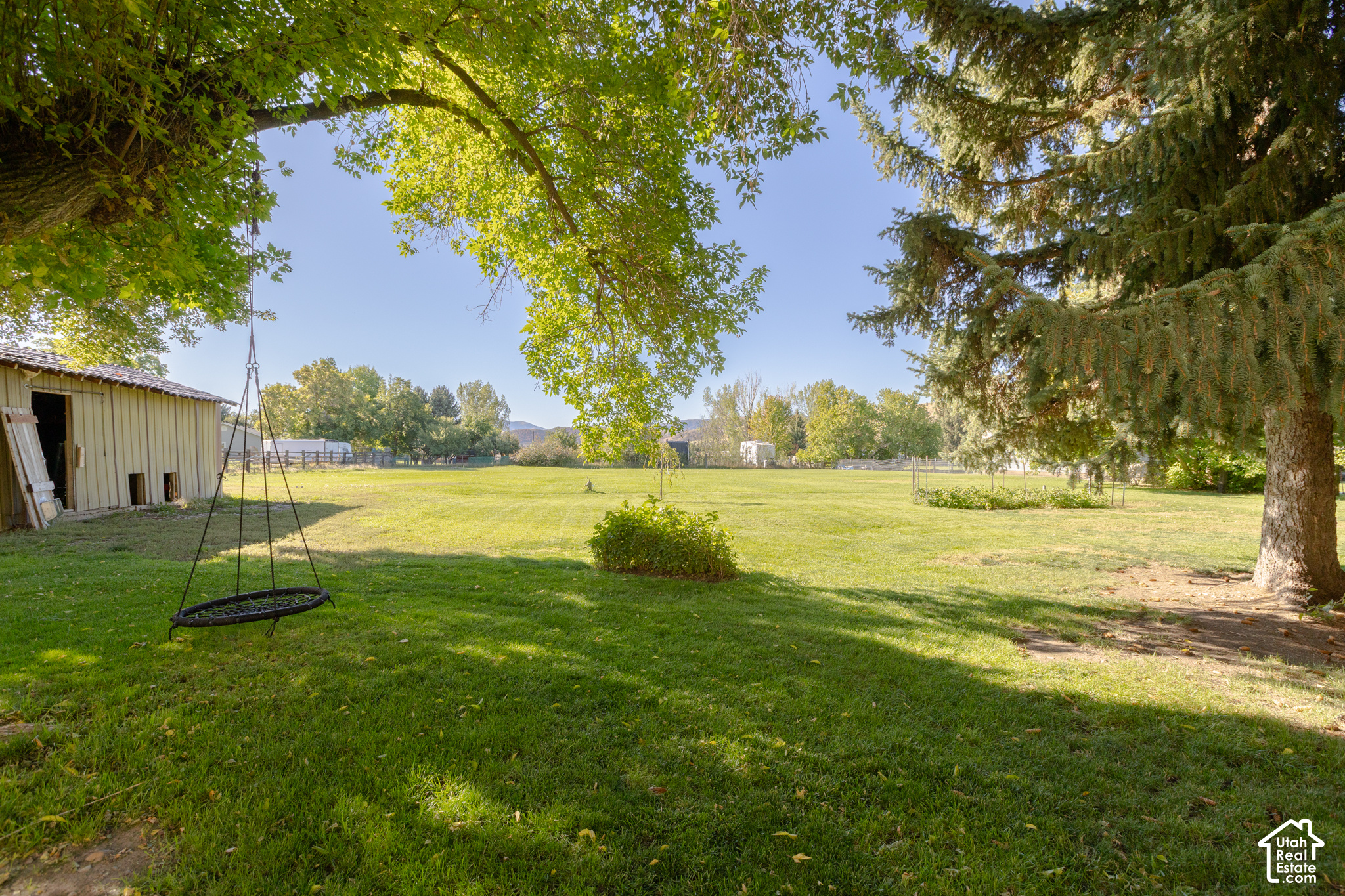 main property photo 60