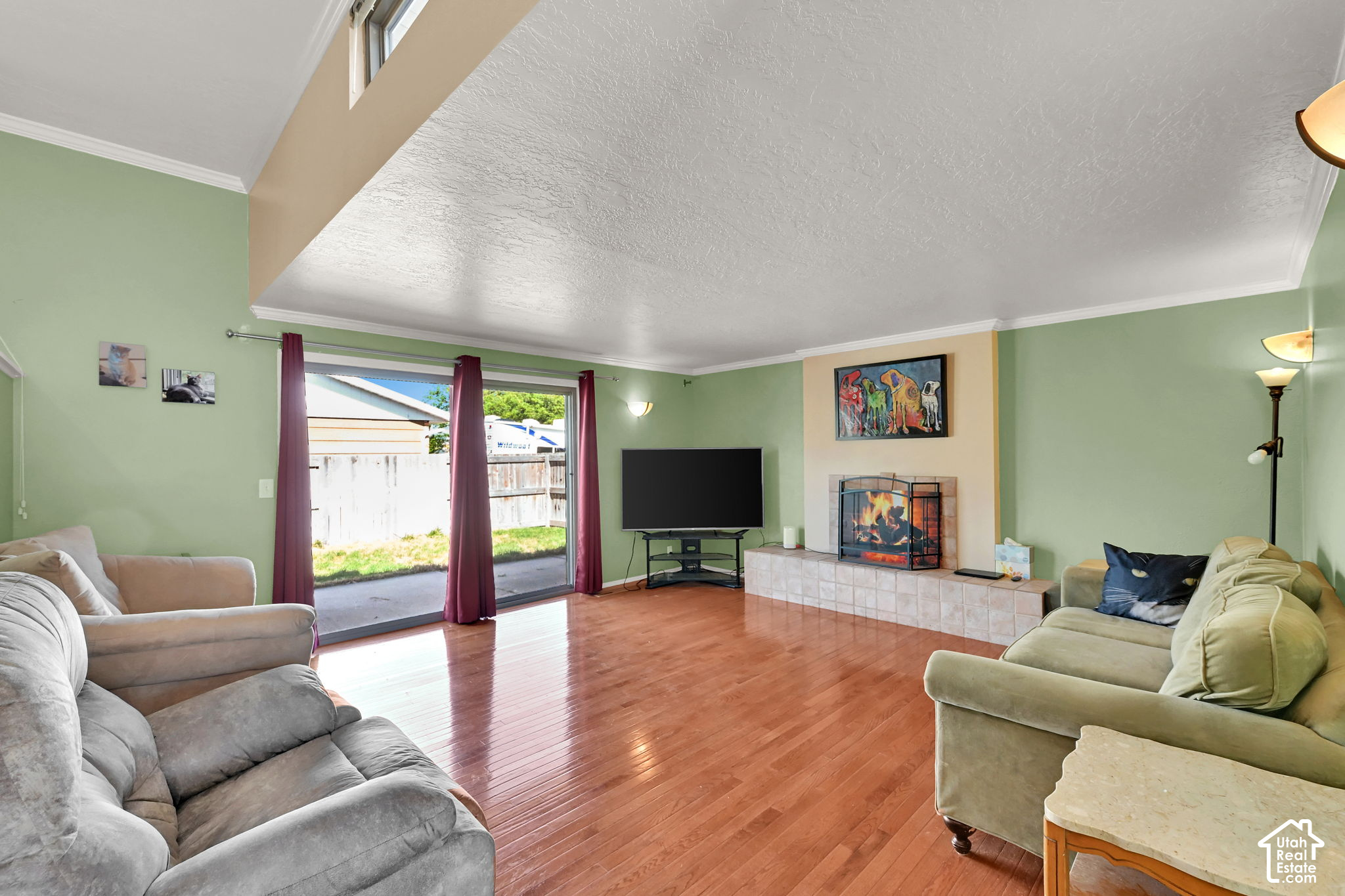 main property photo 4