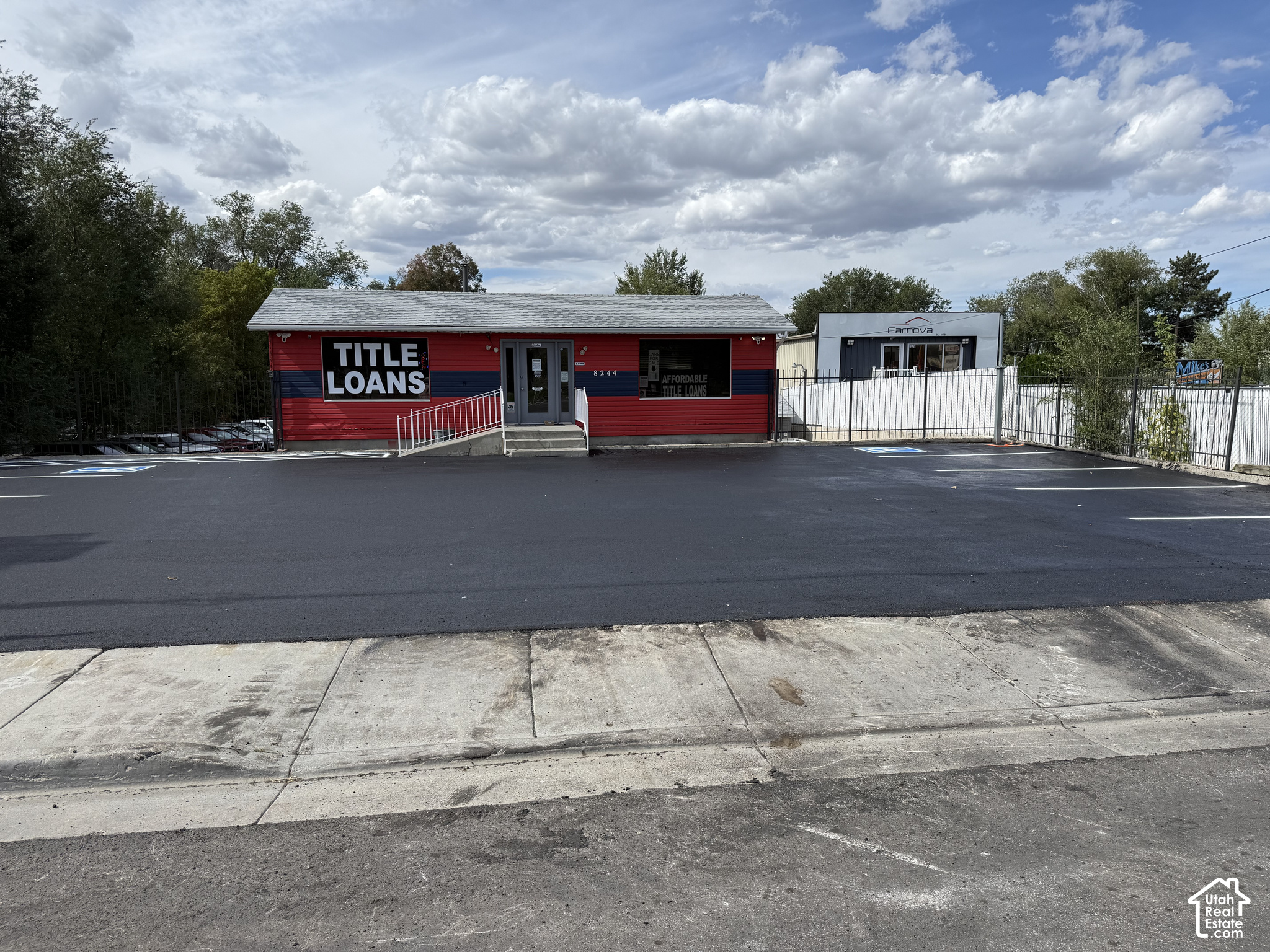 main property photo 2