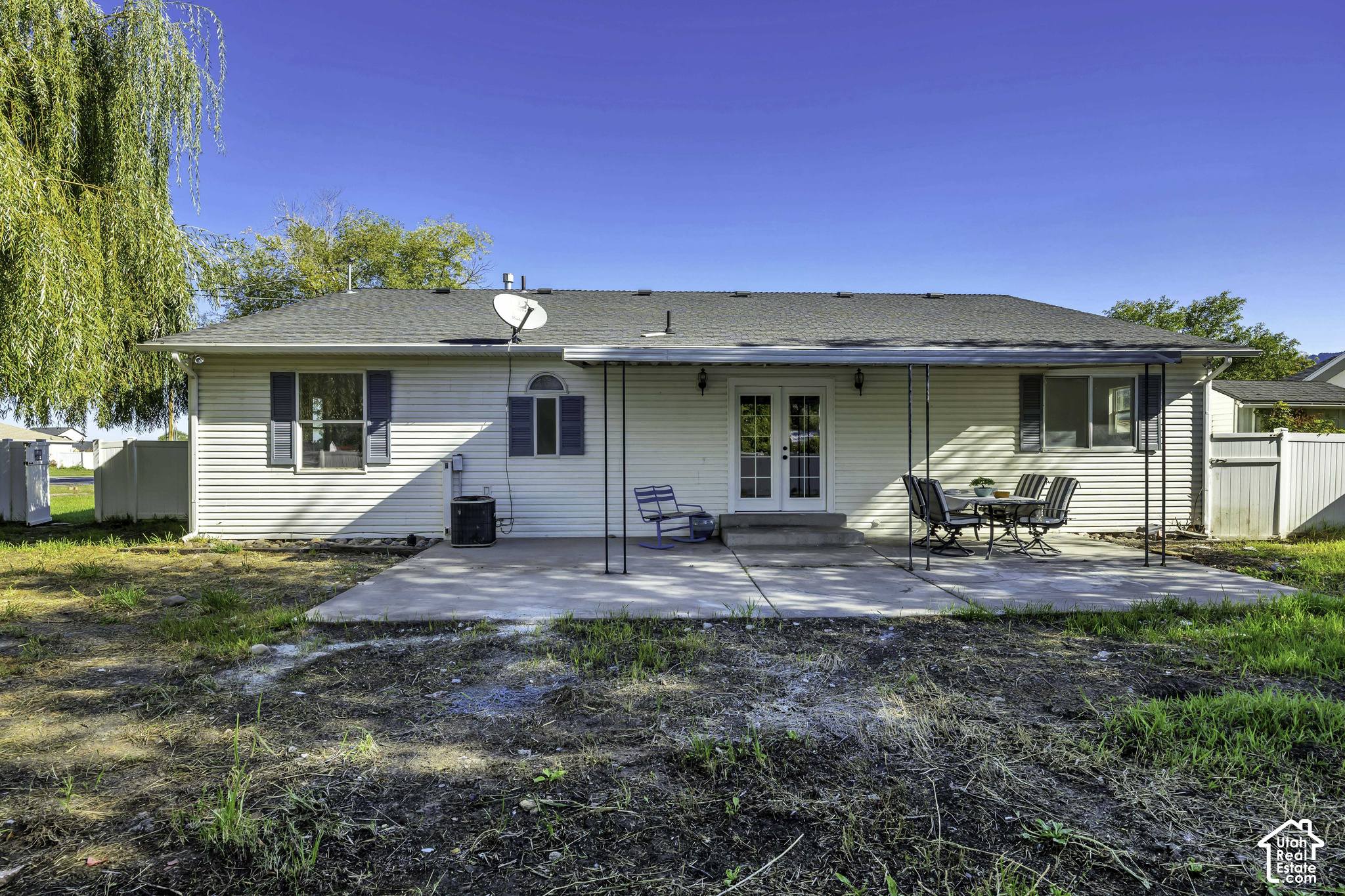 main property photo 20