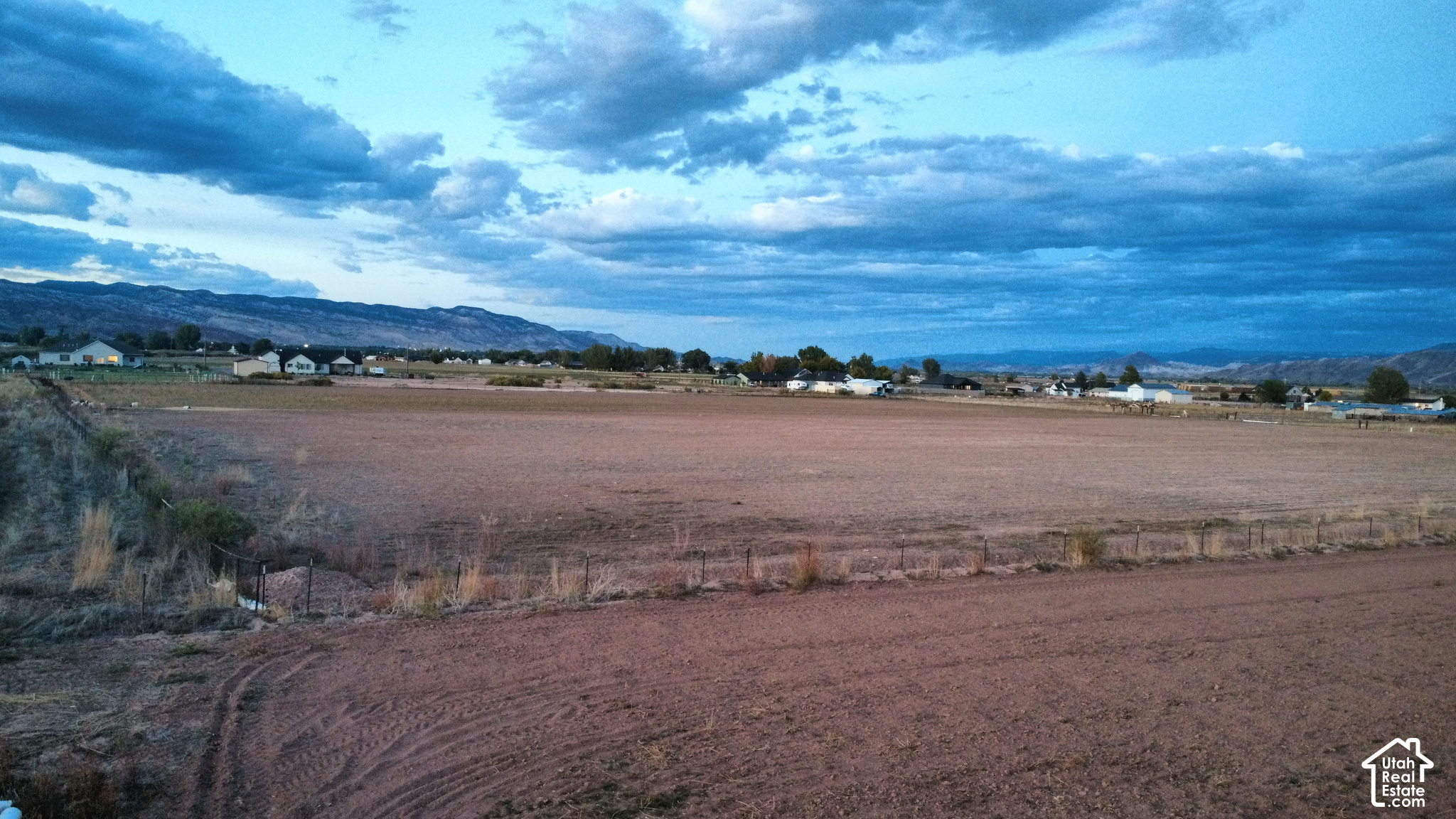 main property photo 0