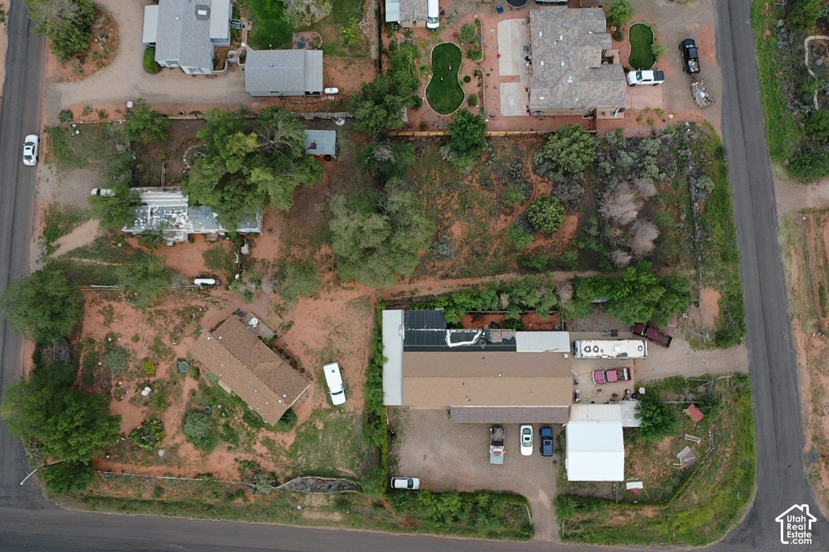 main property photo 24