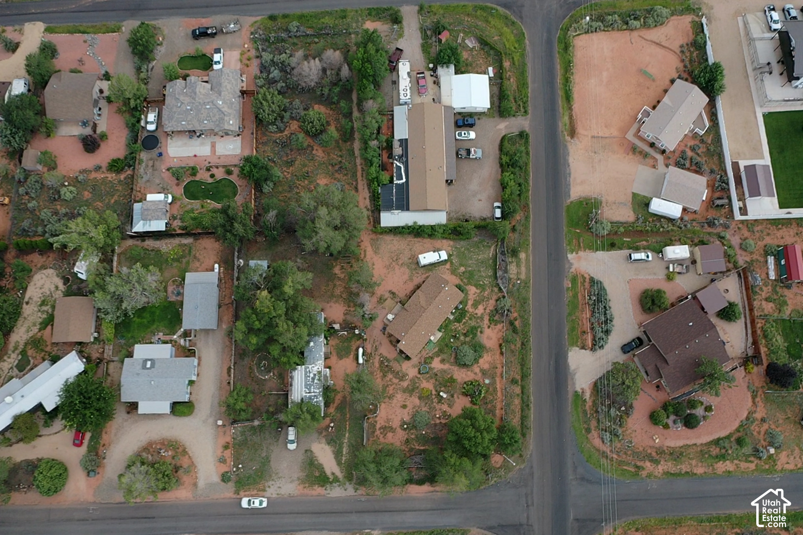 main property photo 25