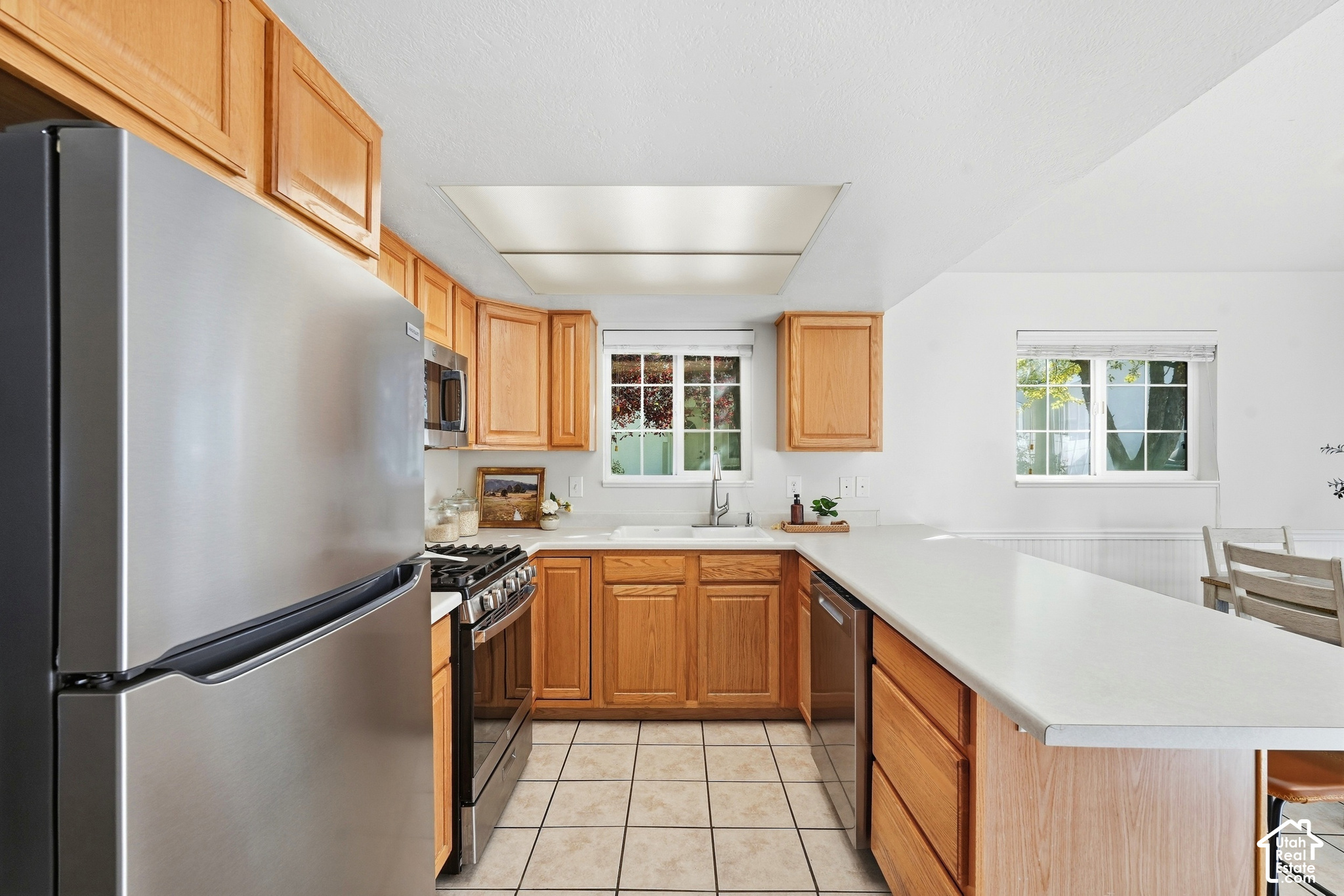 main property photo 14