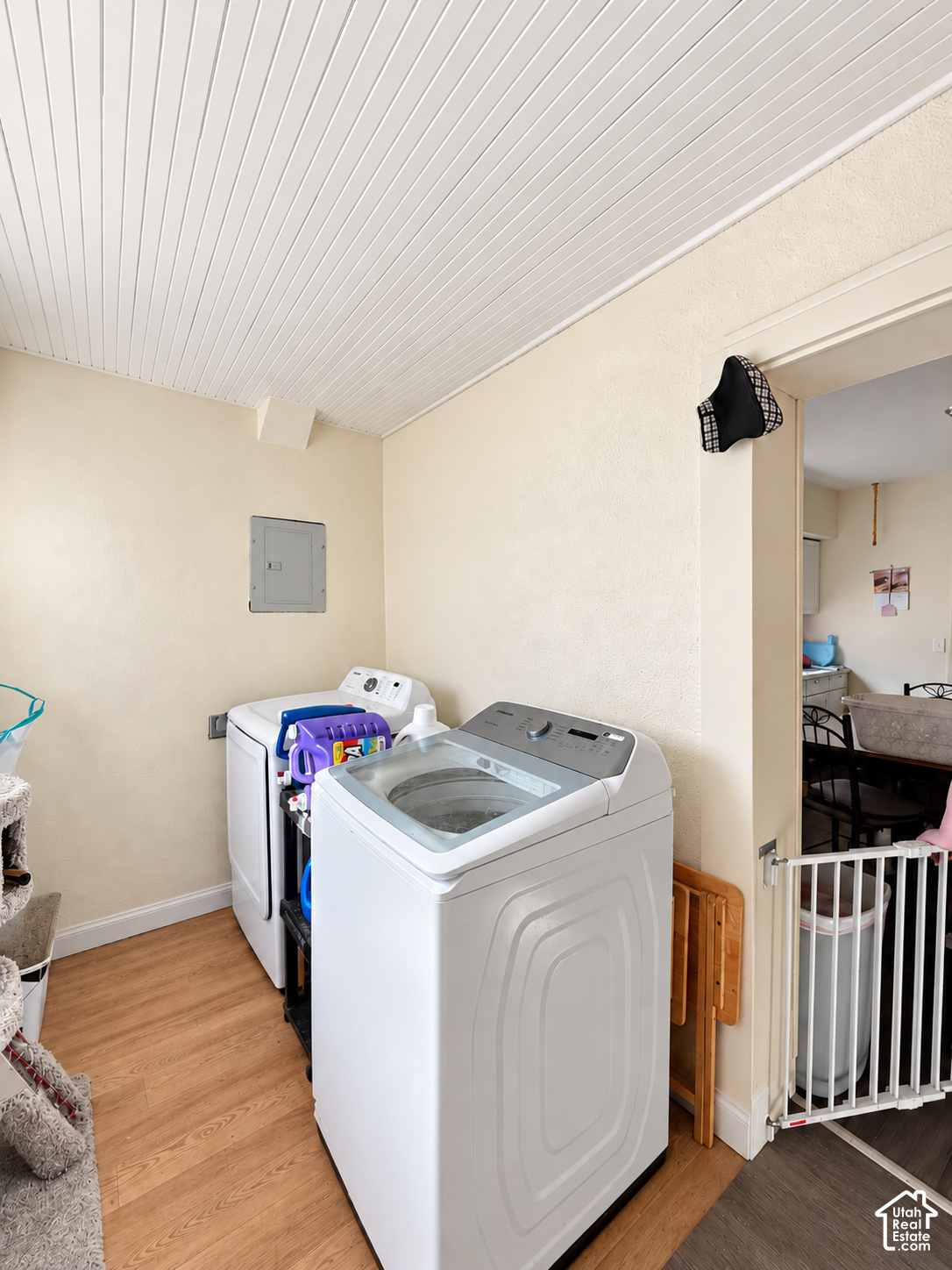 main property photo 12