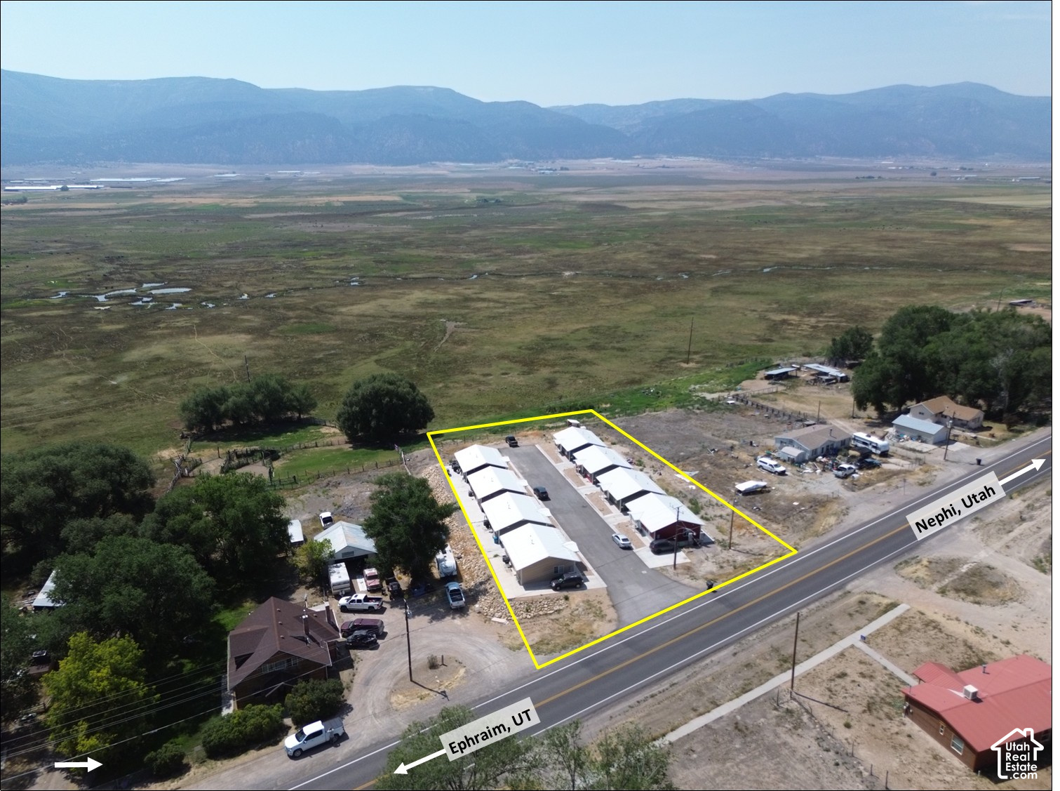 main property photo 11