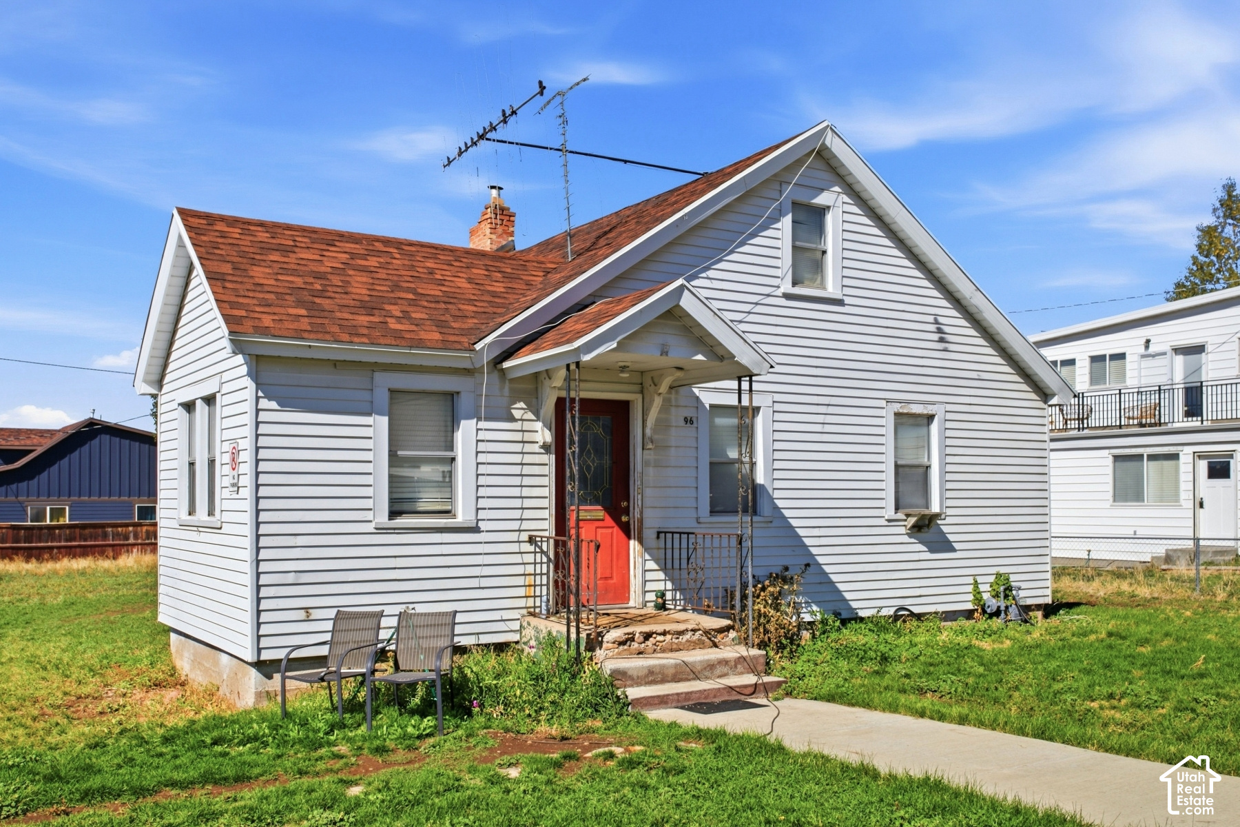 main property photo 17