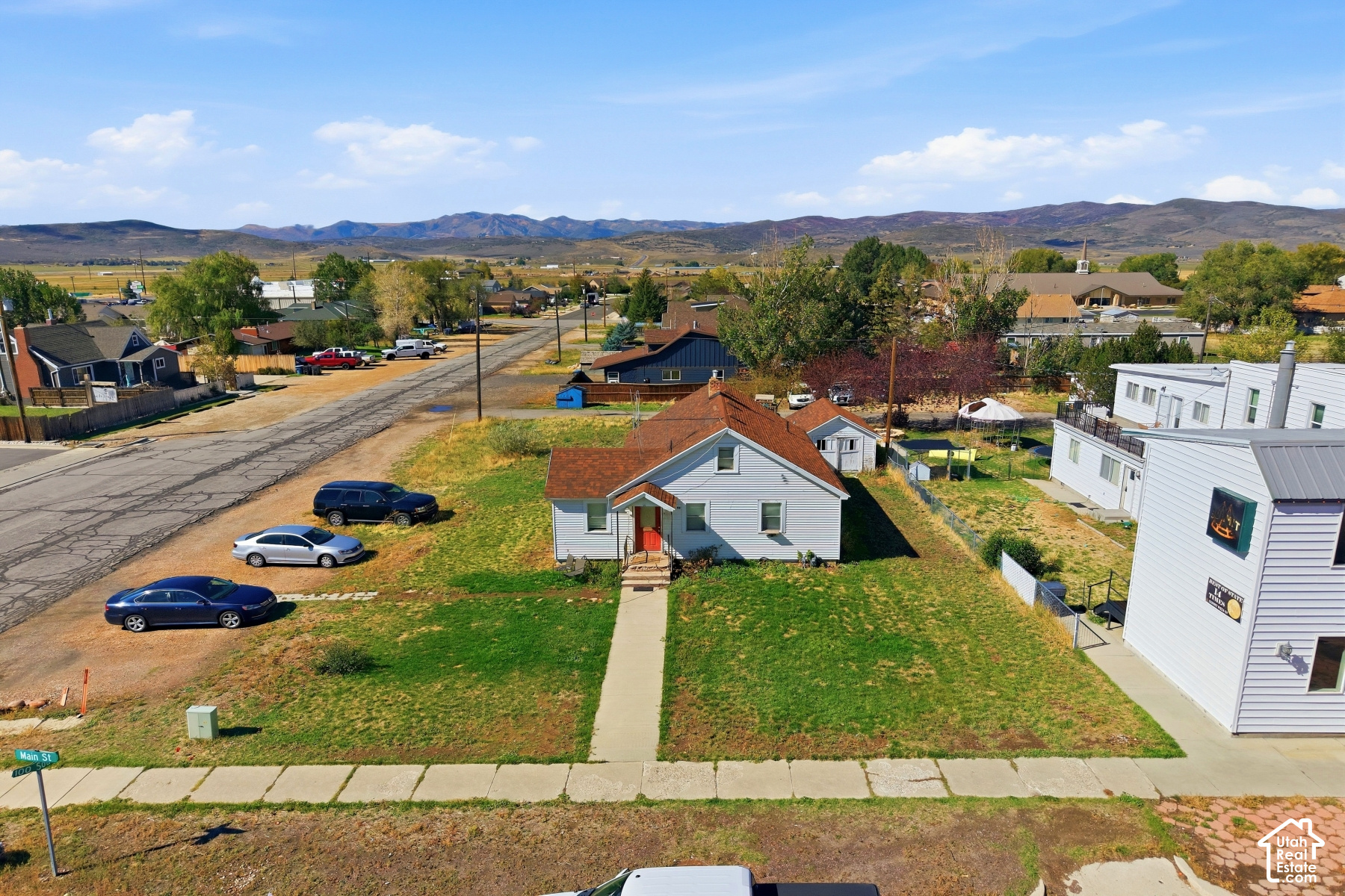 main property photo 2