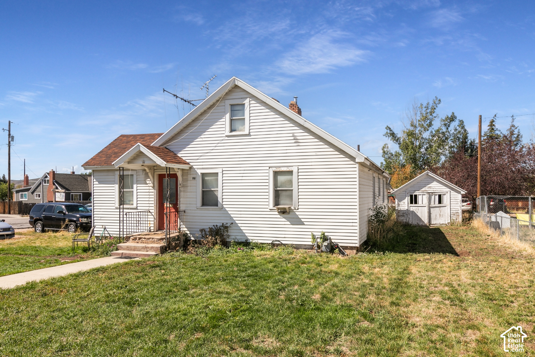 main property photo 25