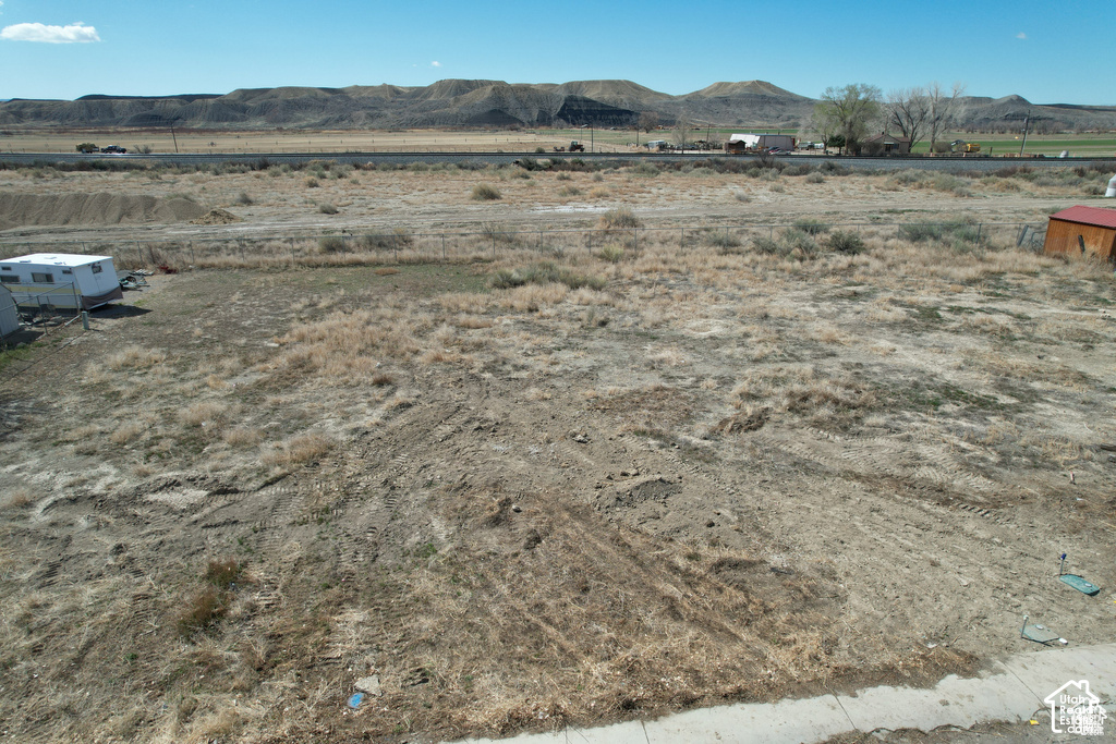 main property photo 12