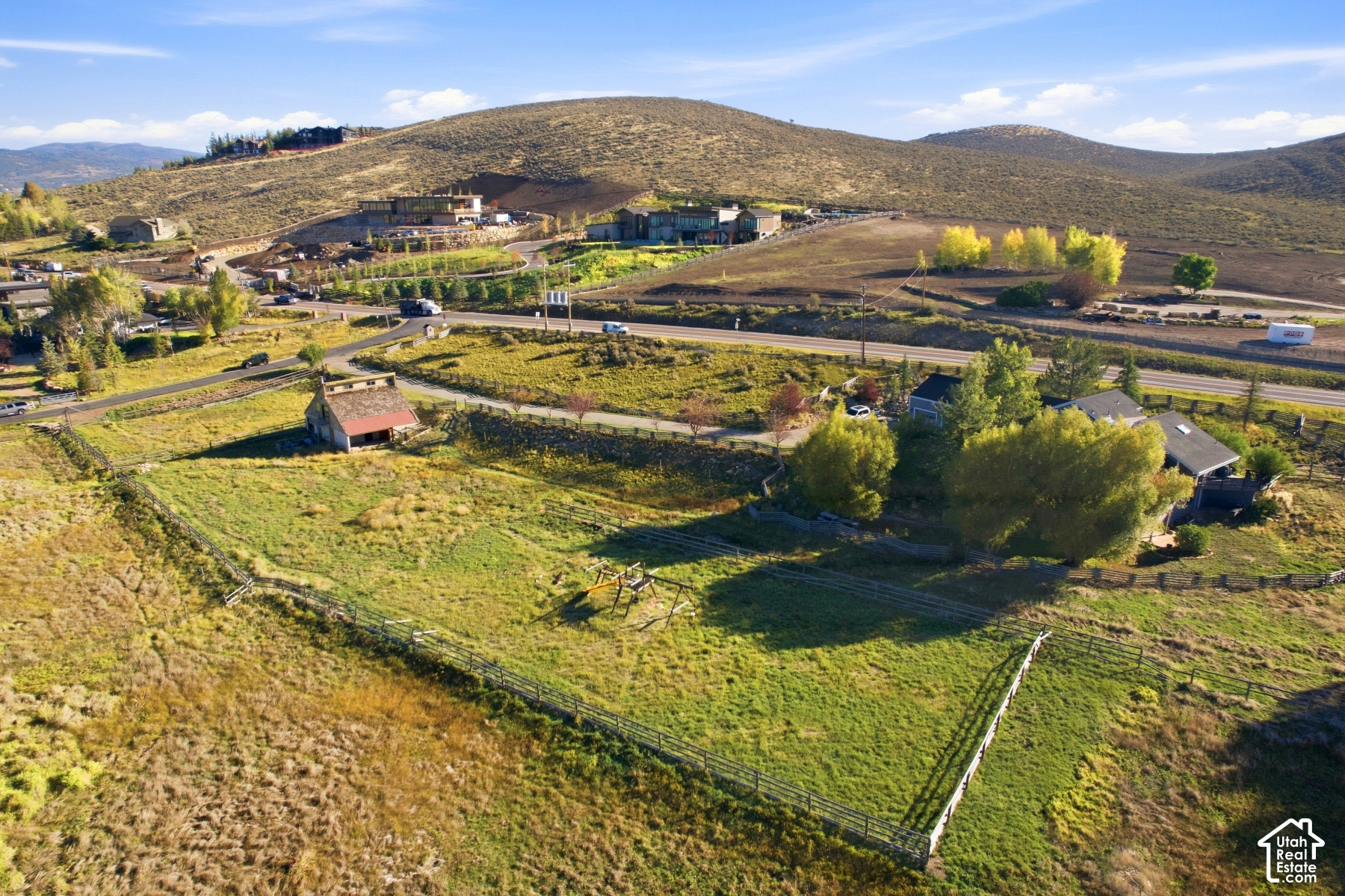 main property photo 13