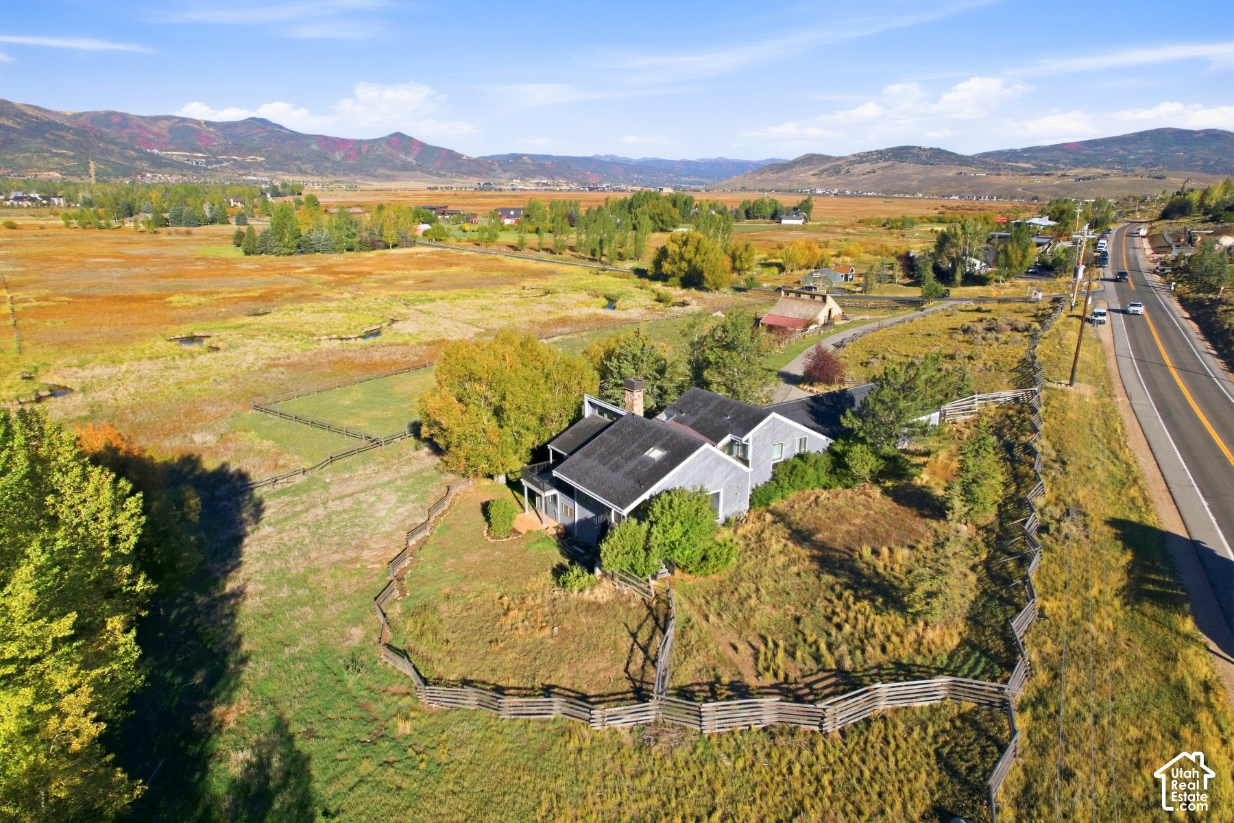 main property photo 5