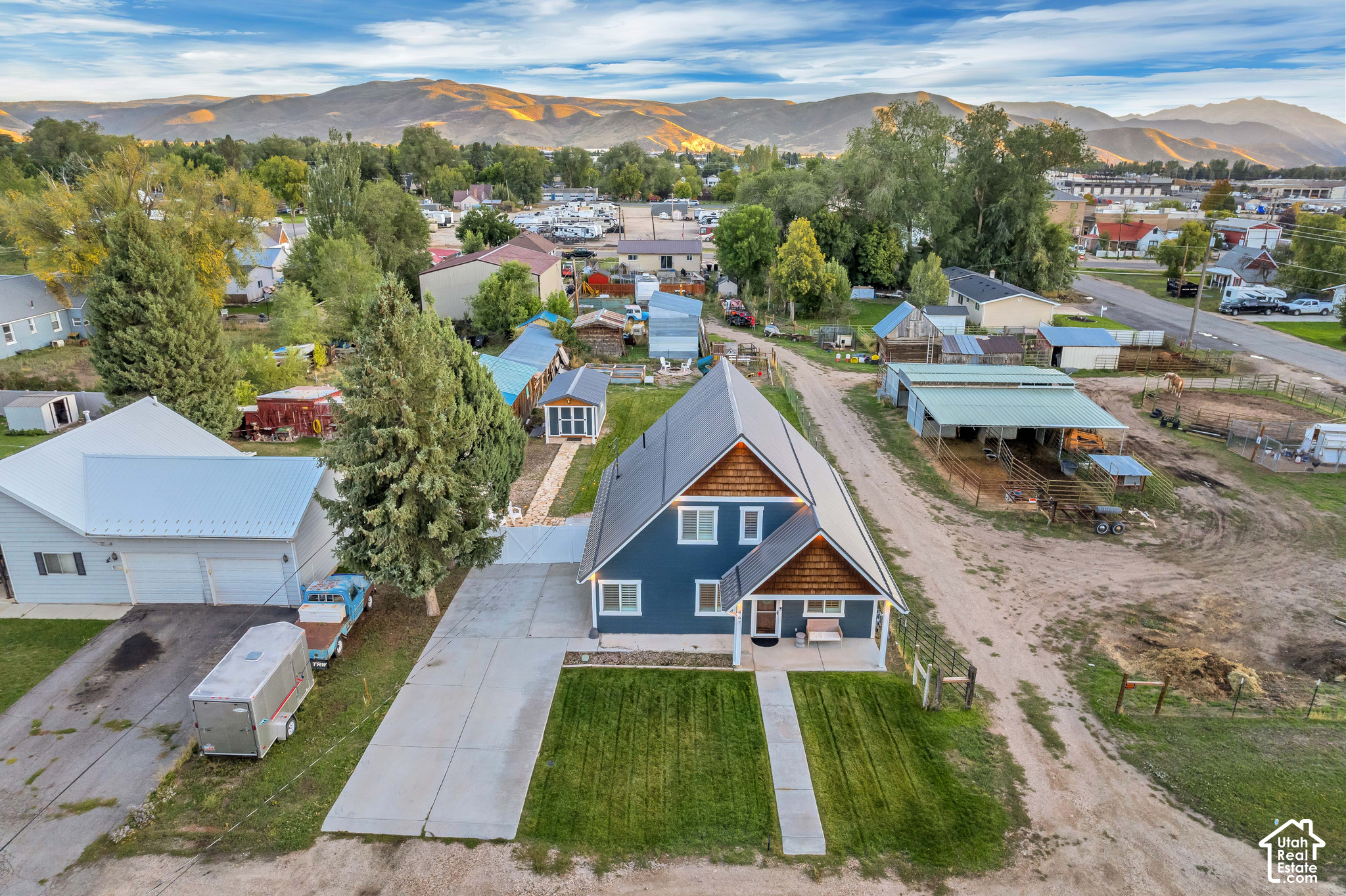 main property photo 47