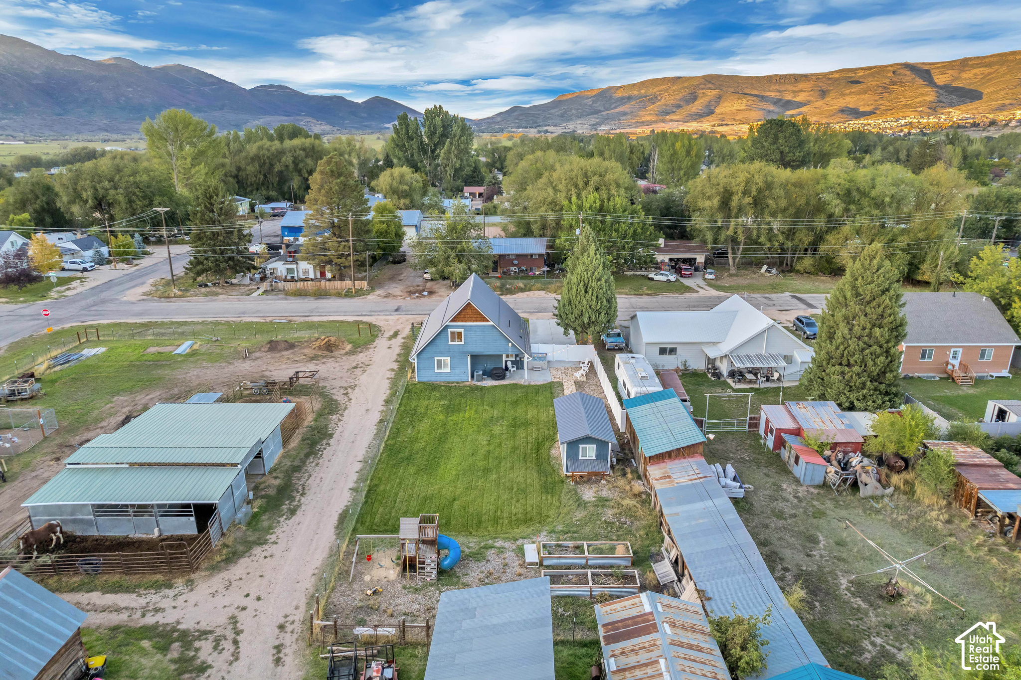 main property photo 54