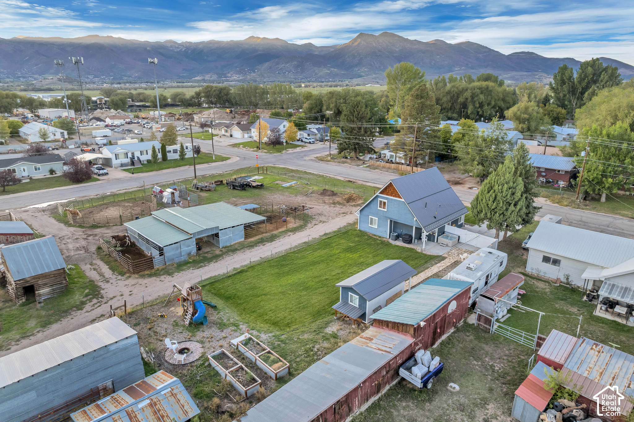 main property photo 58