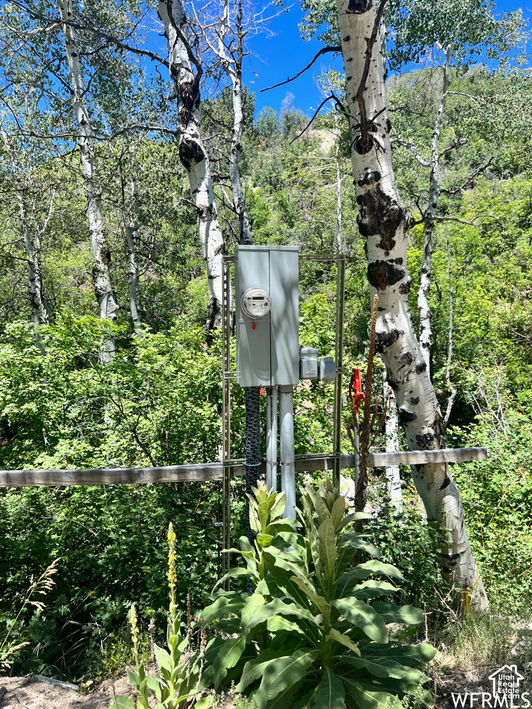 main property photo 11