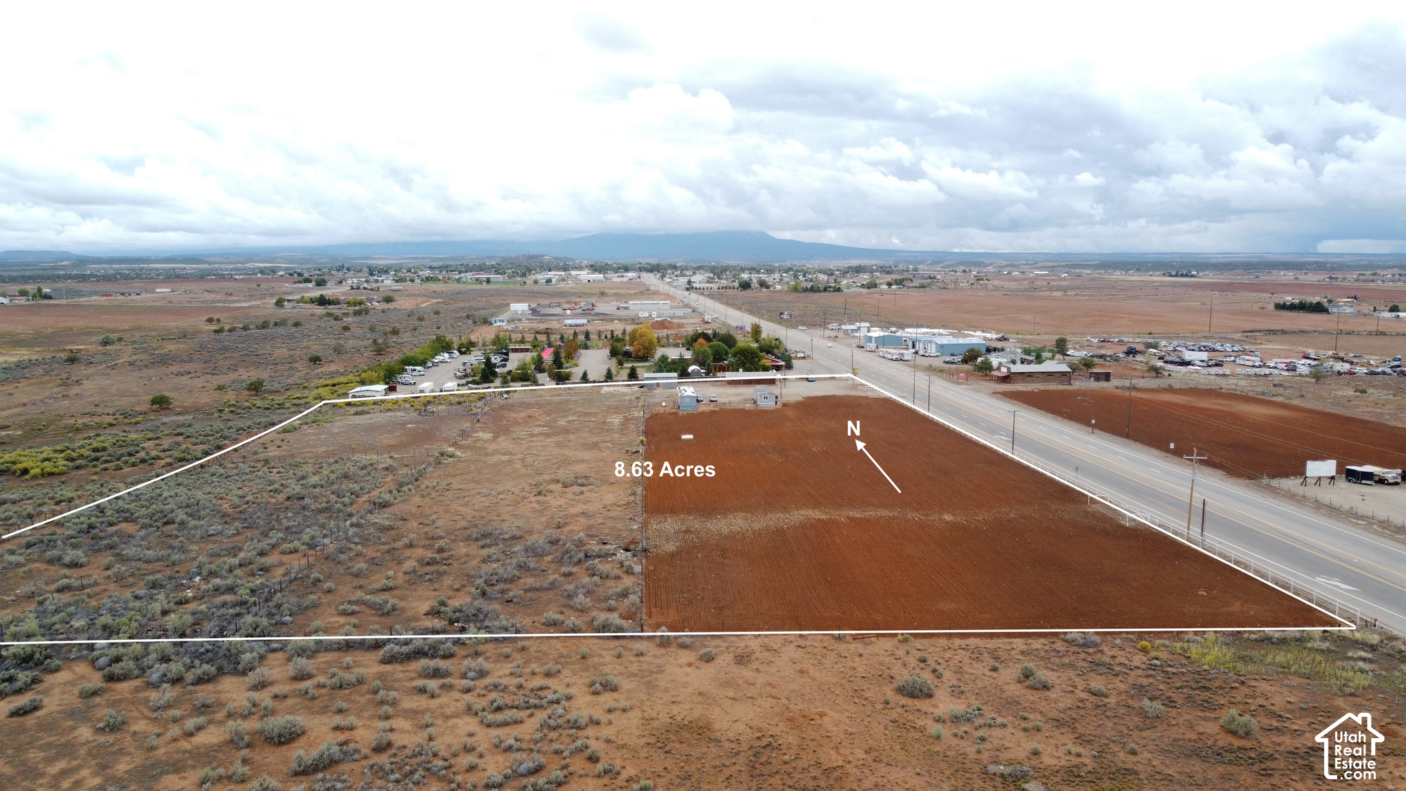main property photo 37