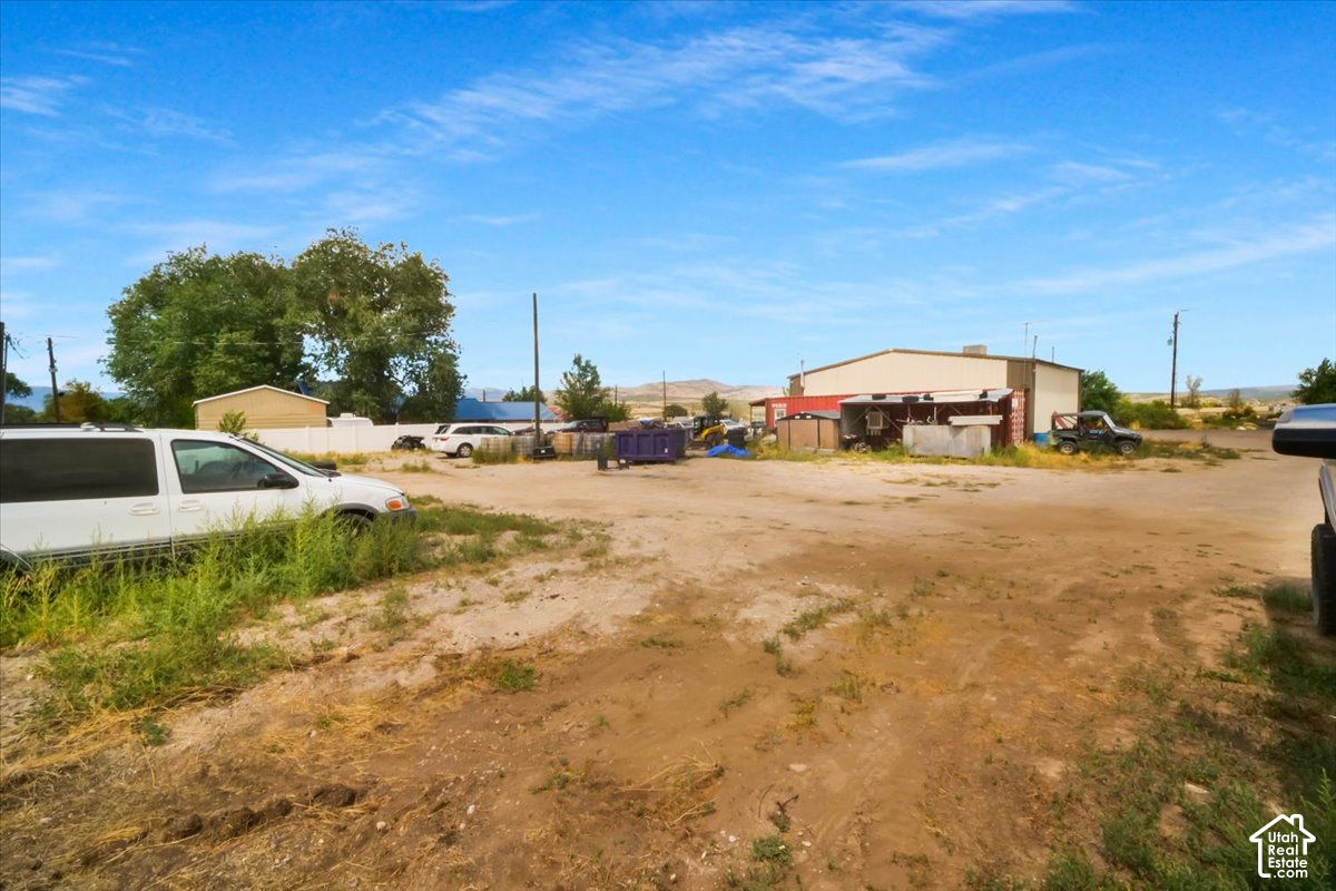 main property photo 15
