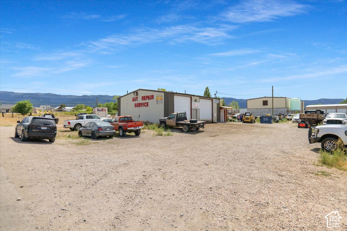 main property photo 0