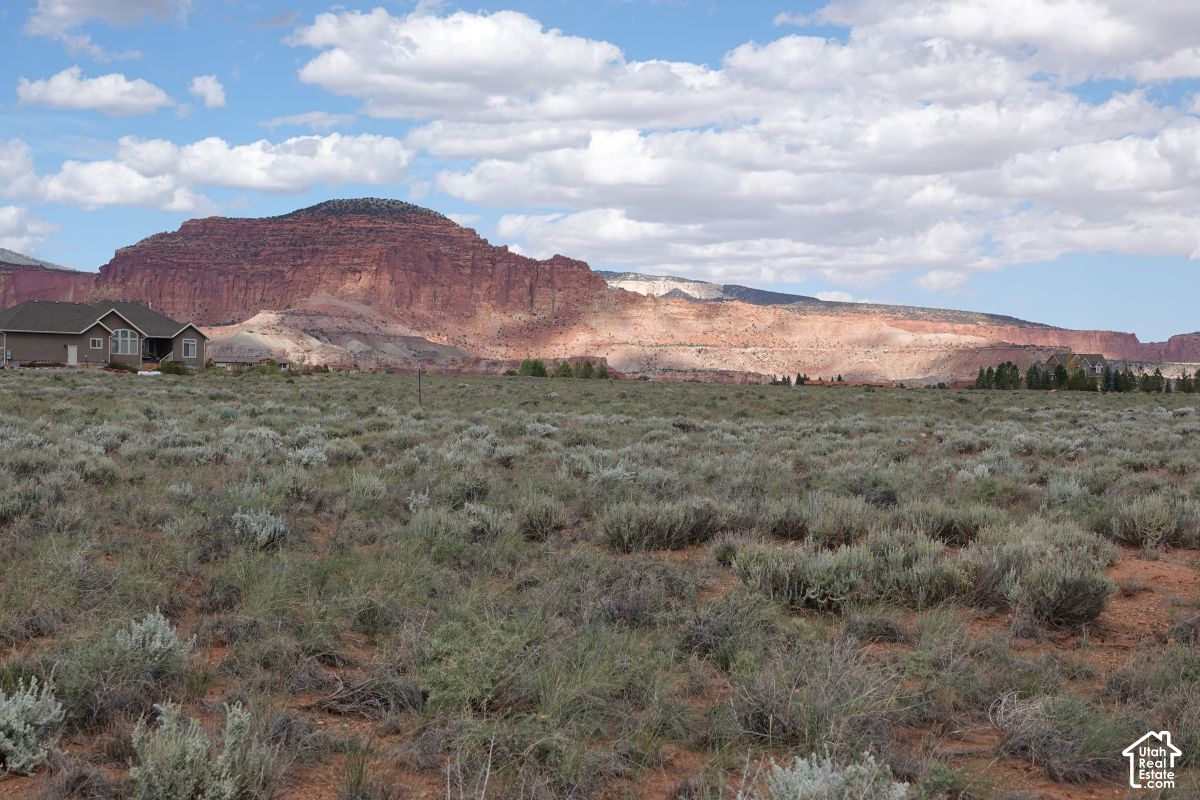 main property photo 8
