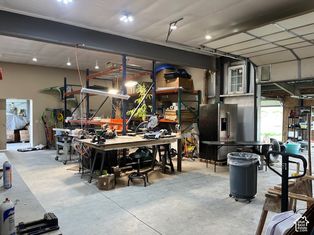 main property photo 26