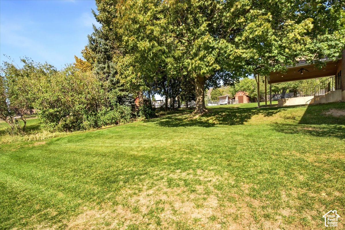 main property photo 38