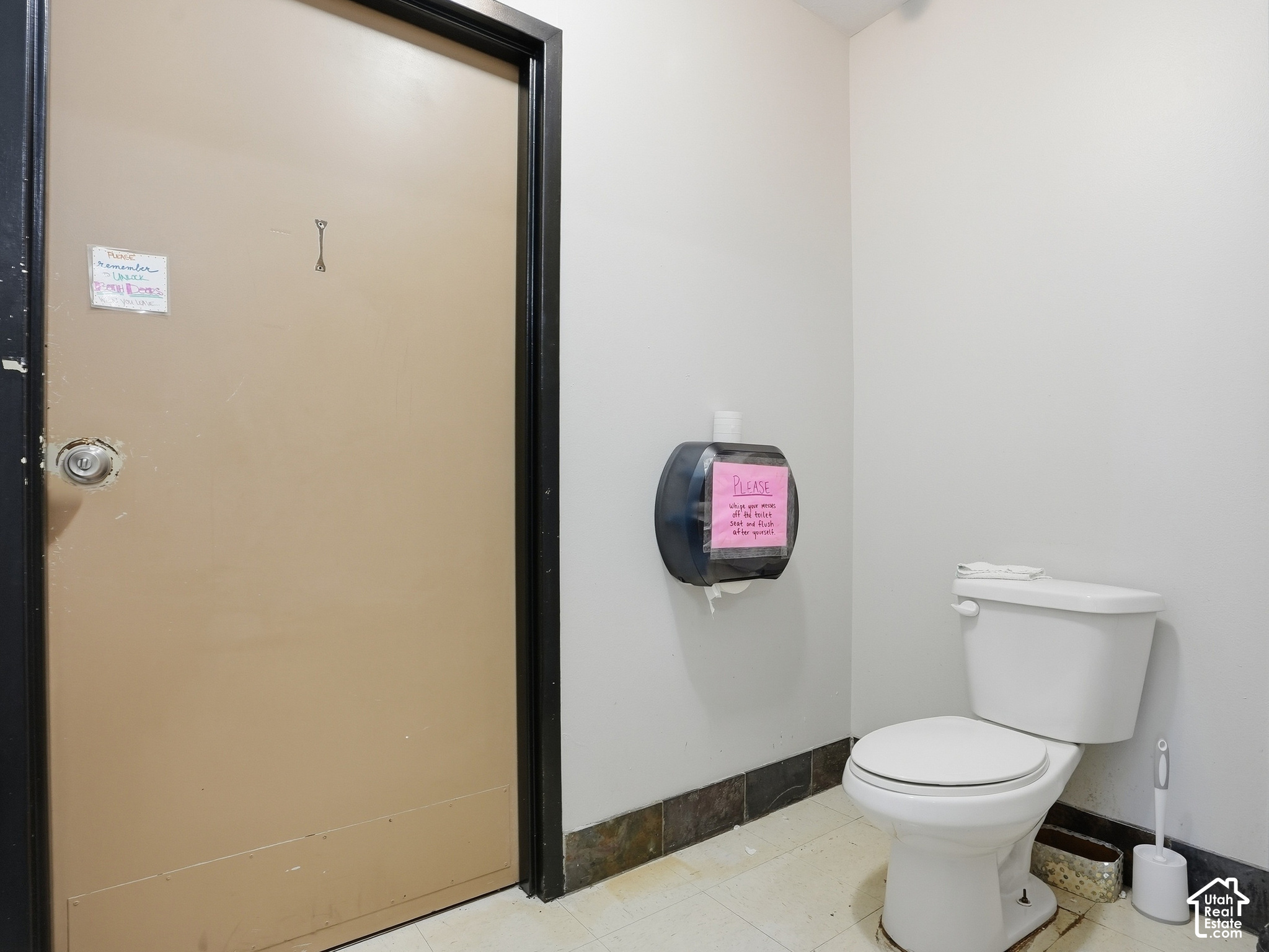 main property photo 26