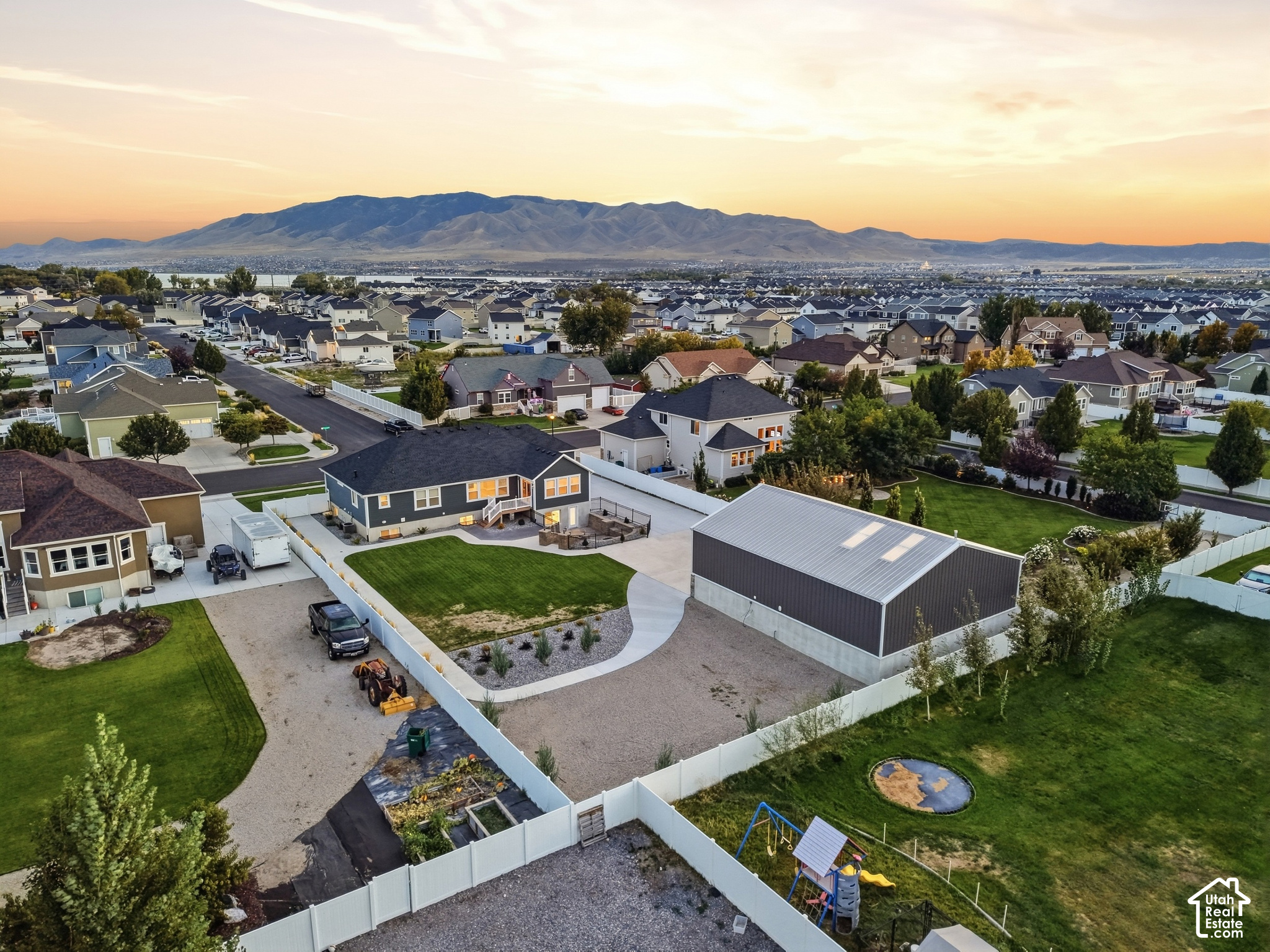 main property photo 65