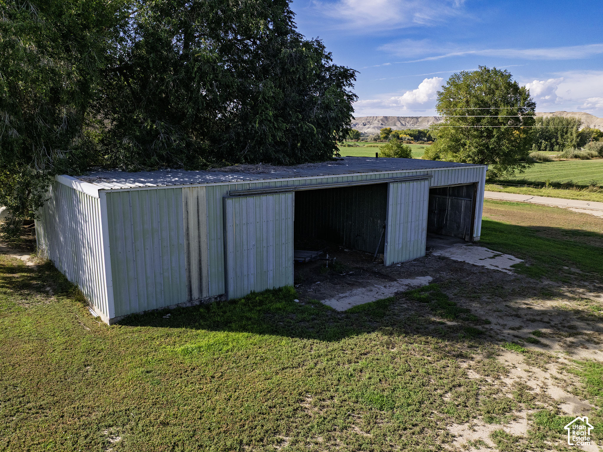 main property photo 76