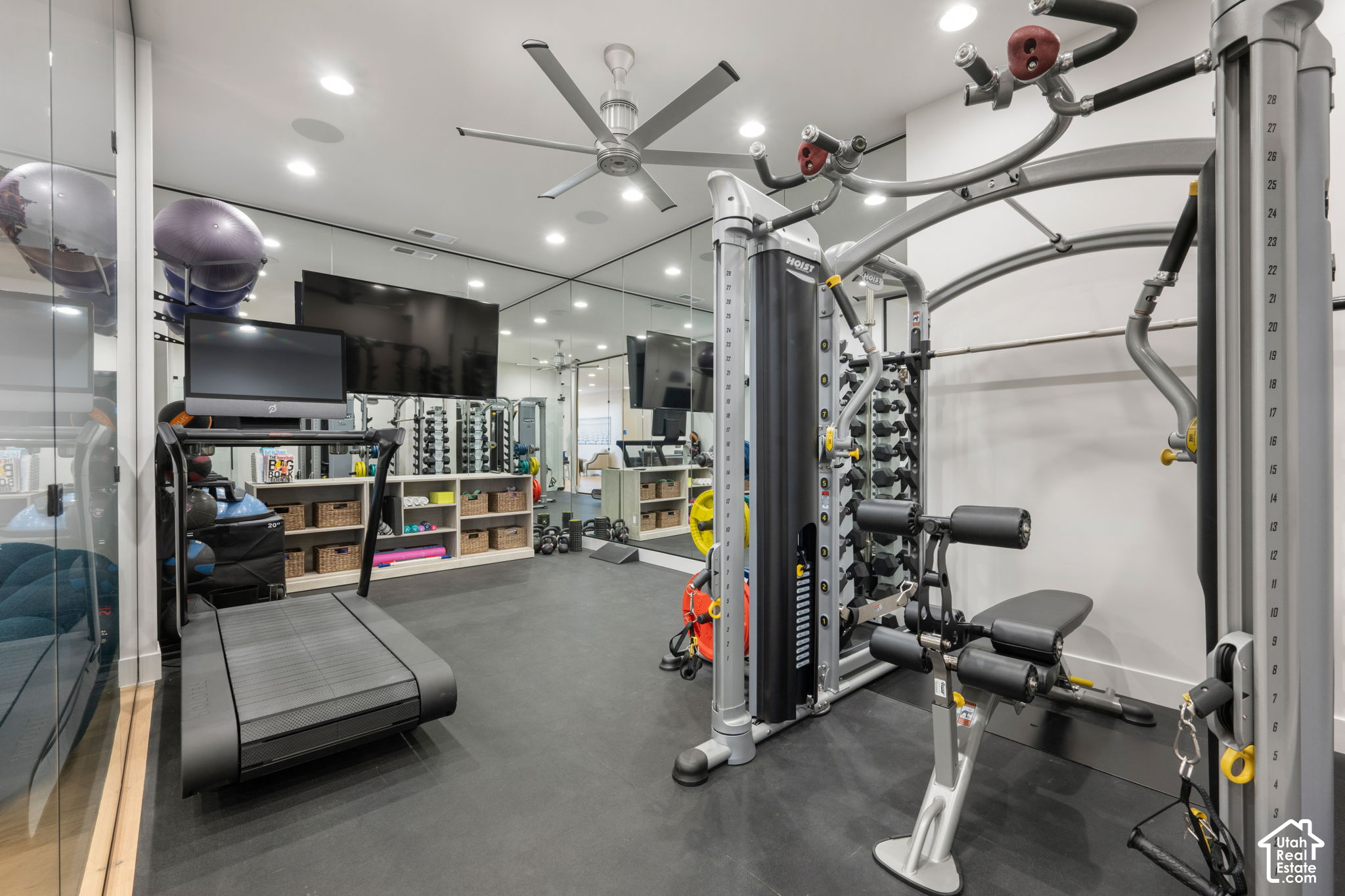 main property photo 66