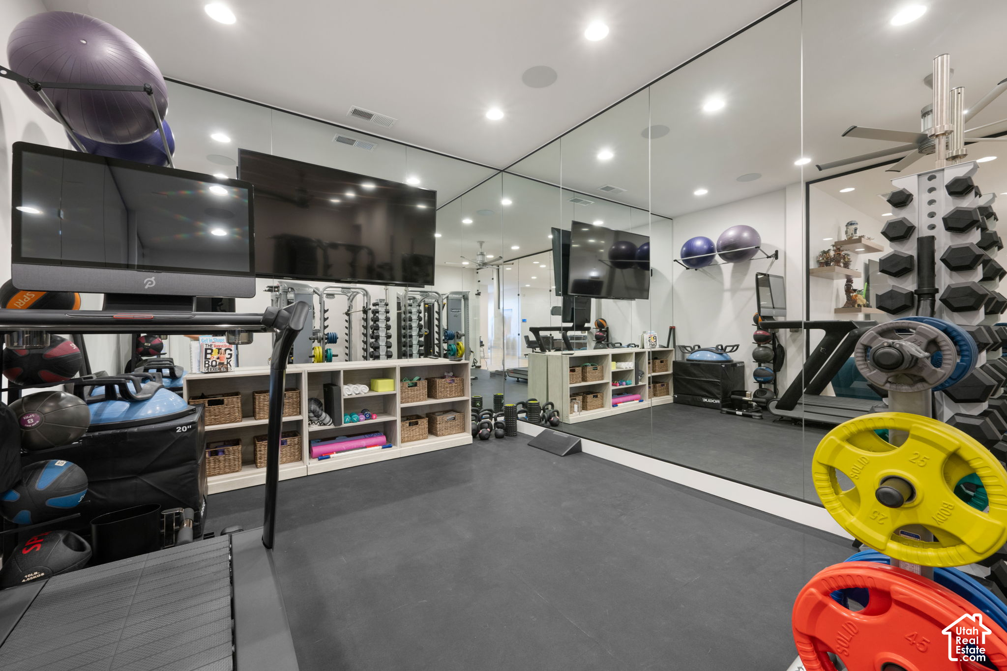 main property photo 67