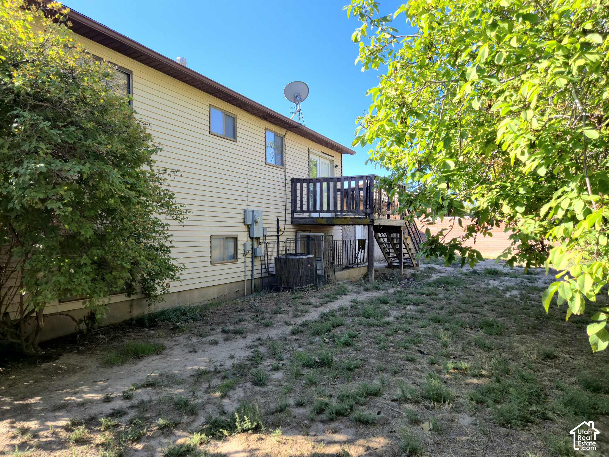 main property photo 17